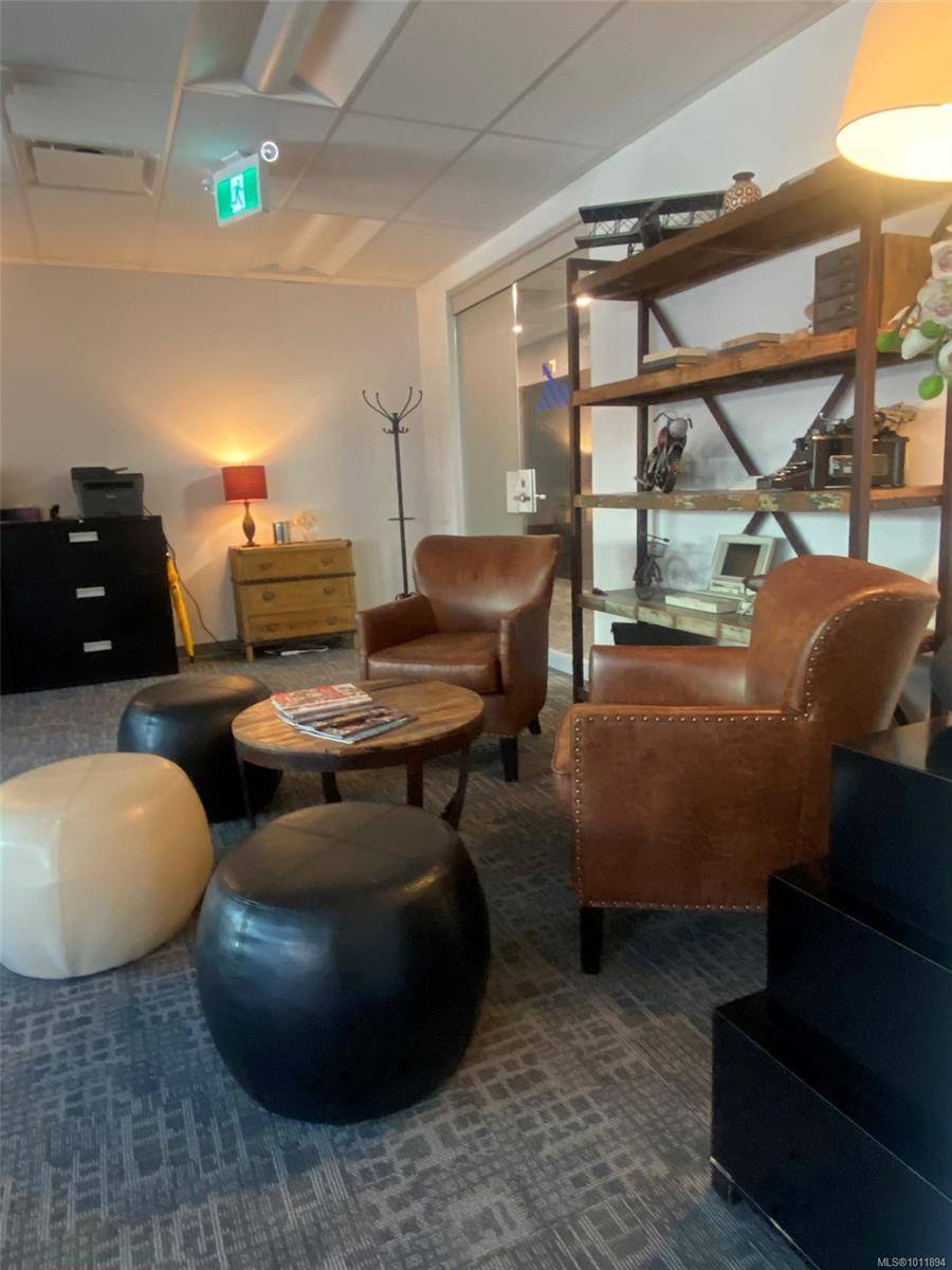 Victoria, BC V8W 2C3,1070 Douglas St #340