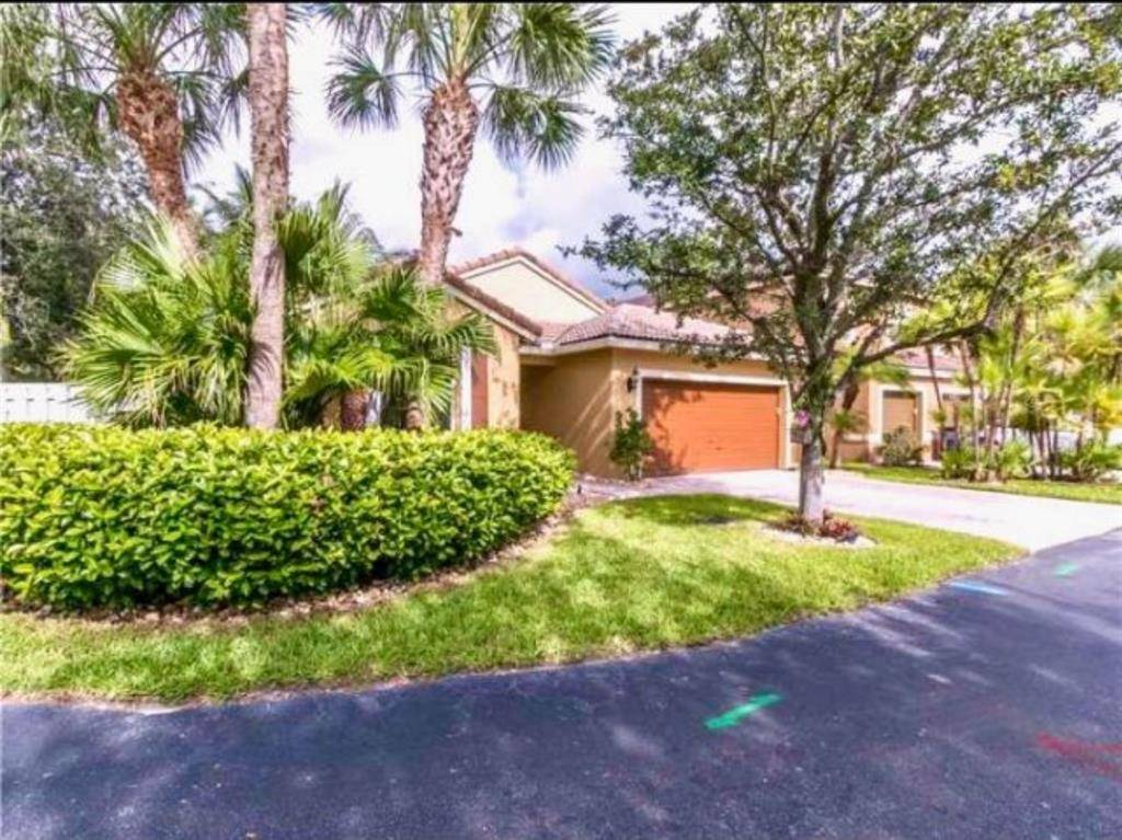 Fort Lauderdale, FL 33312,5292 SW 38th Ave