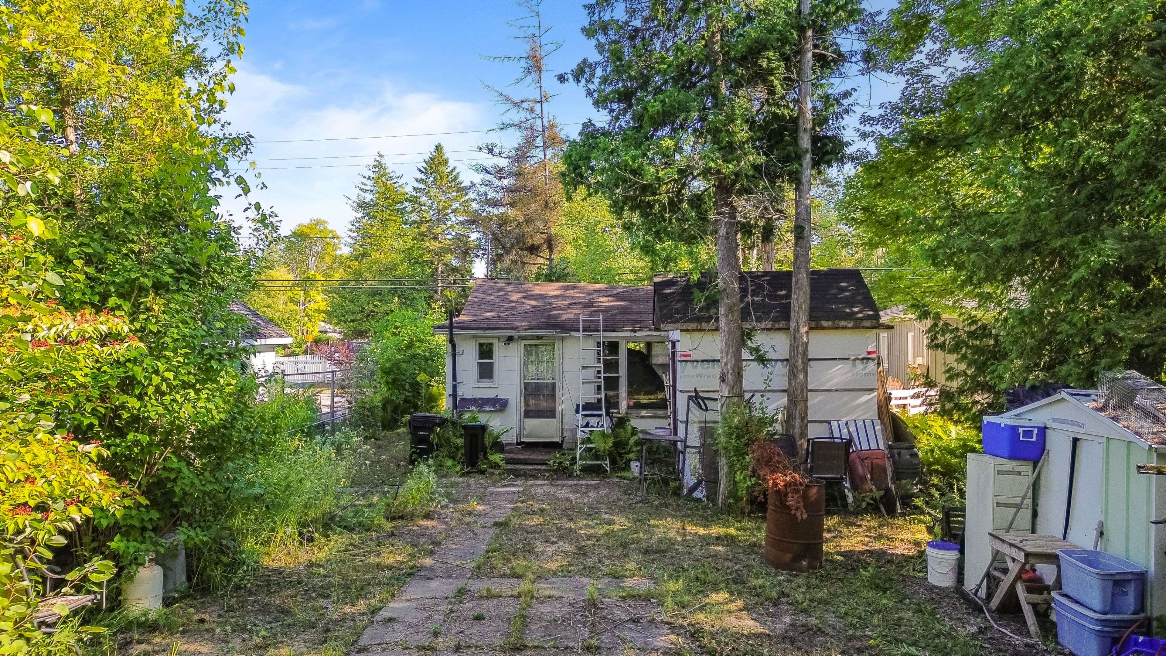 Wasaga Beach, ON L9Z 1V6,3126 Mosley ST