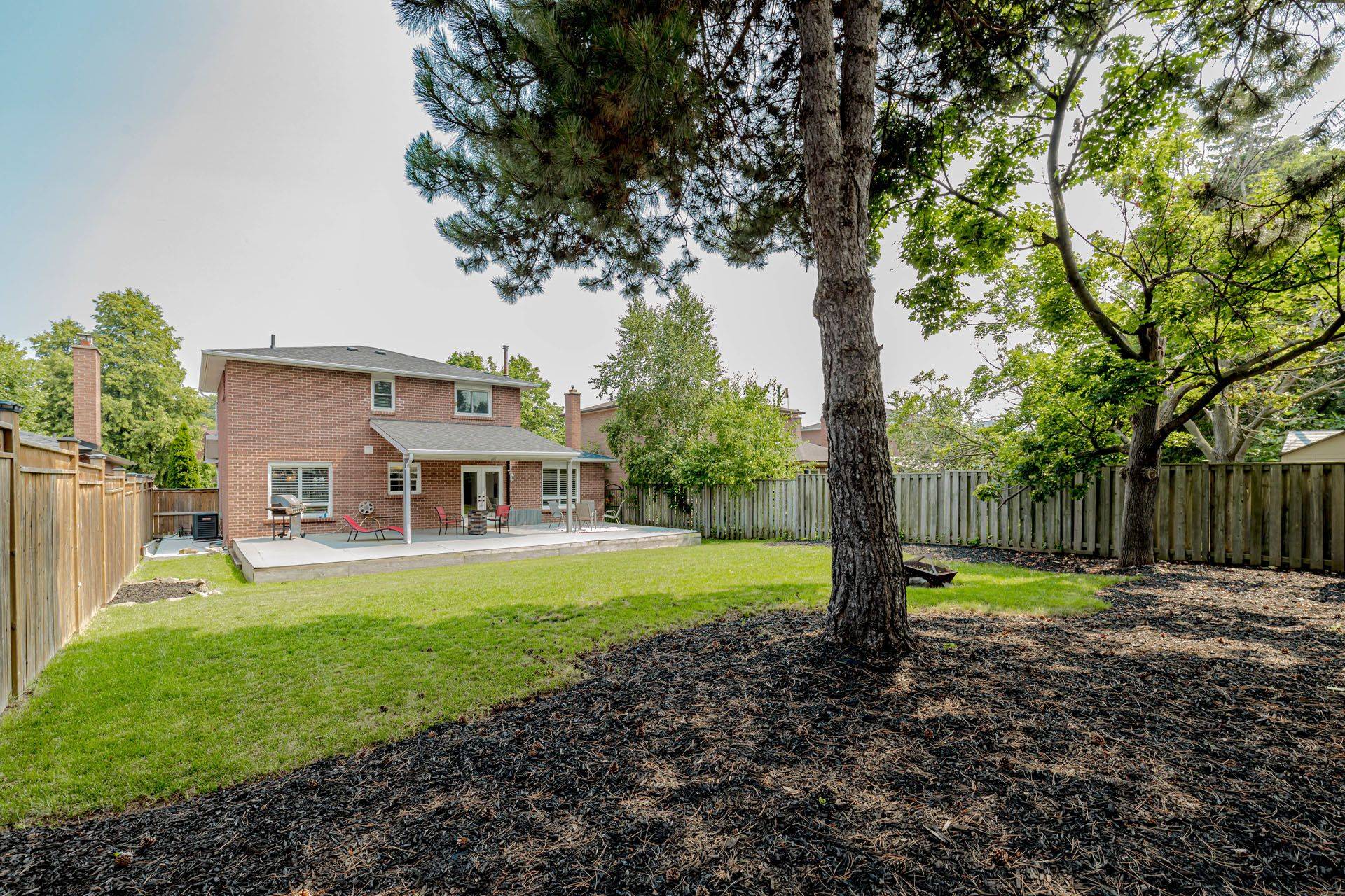 Mississauga, ON L5R 3E7,1073 Mesa CRES