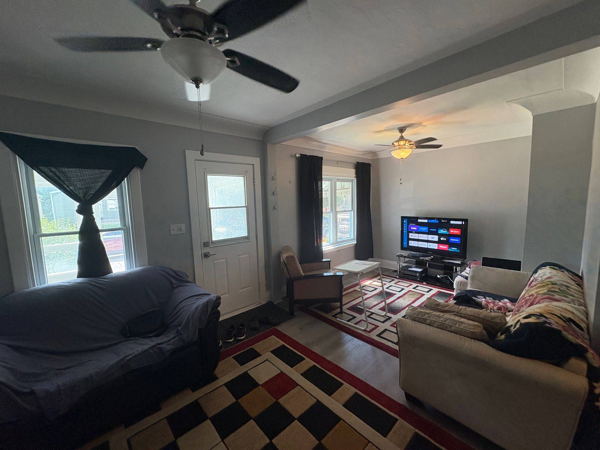 Hamilton, ON L8H 5K2,378 PALING AVE