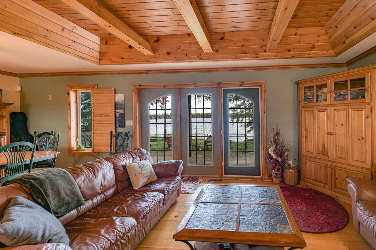 Ramara, ON L3V 0L4,4283 Plum Point RD