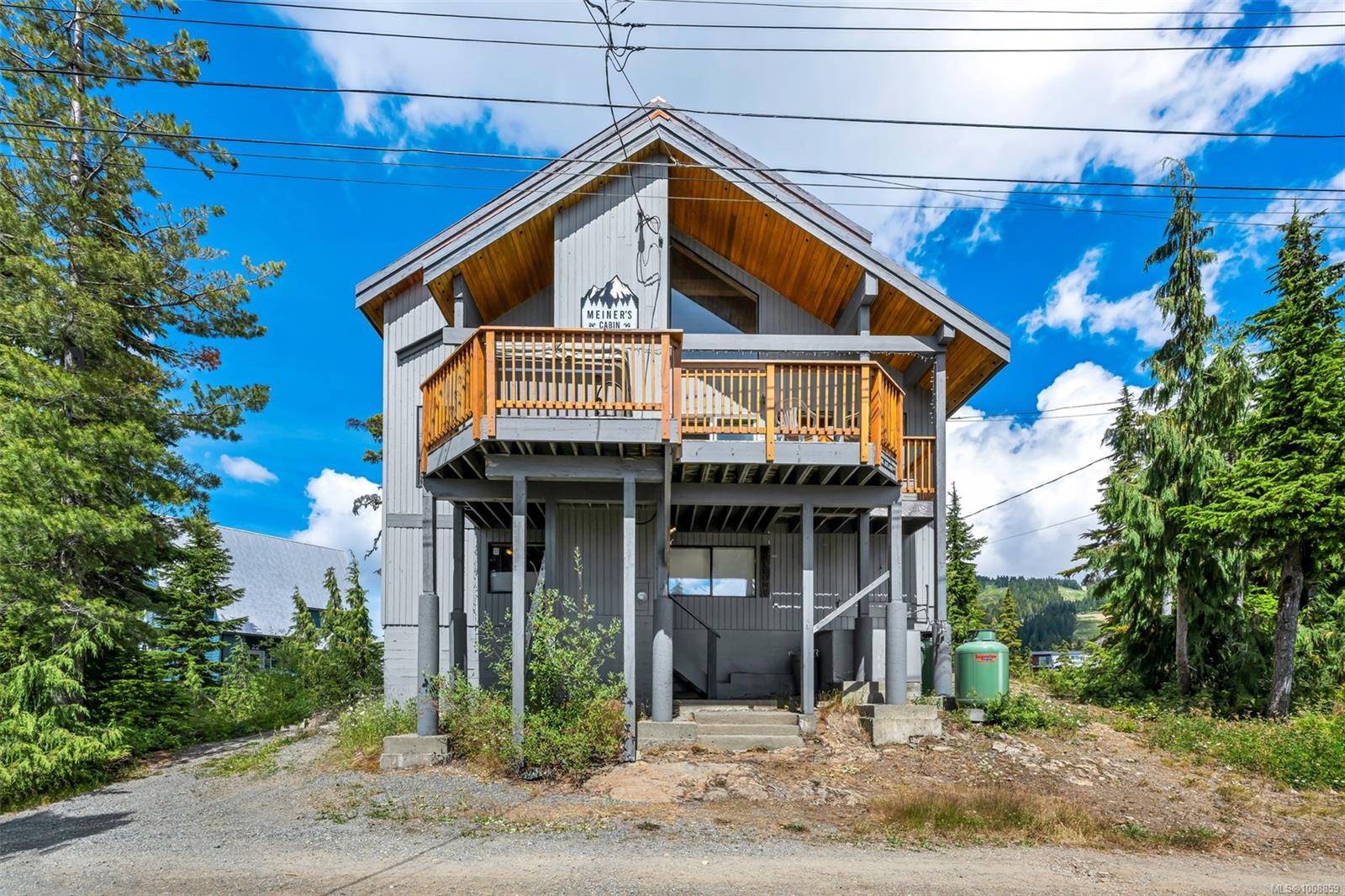 Courtenay, BC V9J 1L0,886 Jutland Terr