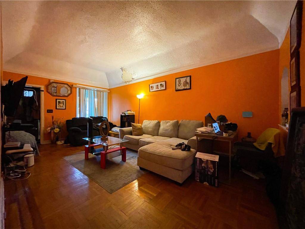 Brooklyn, NY 11236,135 East 87th ST