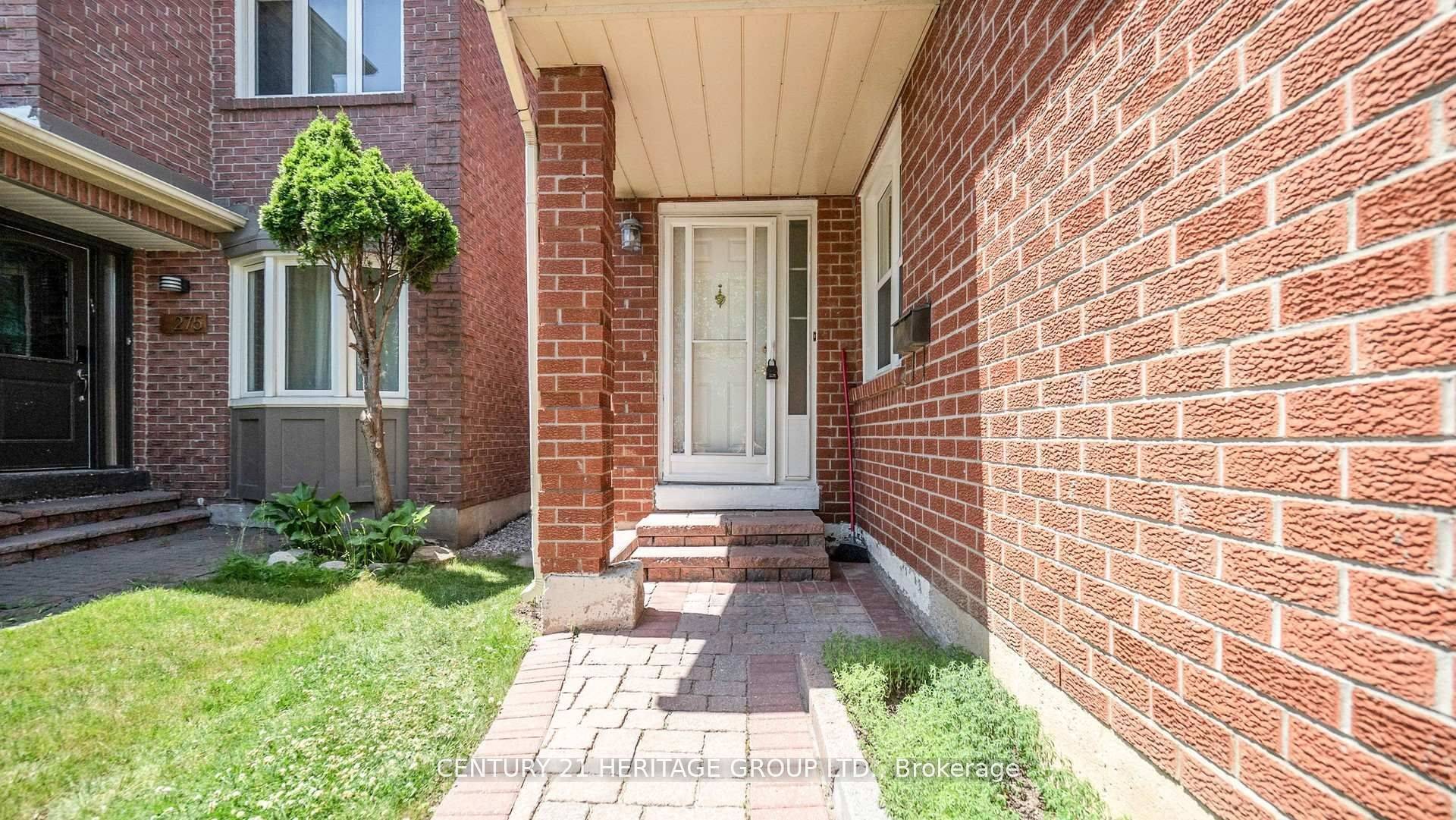 Vaughan, ON L4J 6Y8,277 Rosedale Heights DR