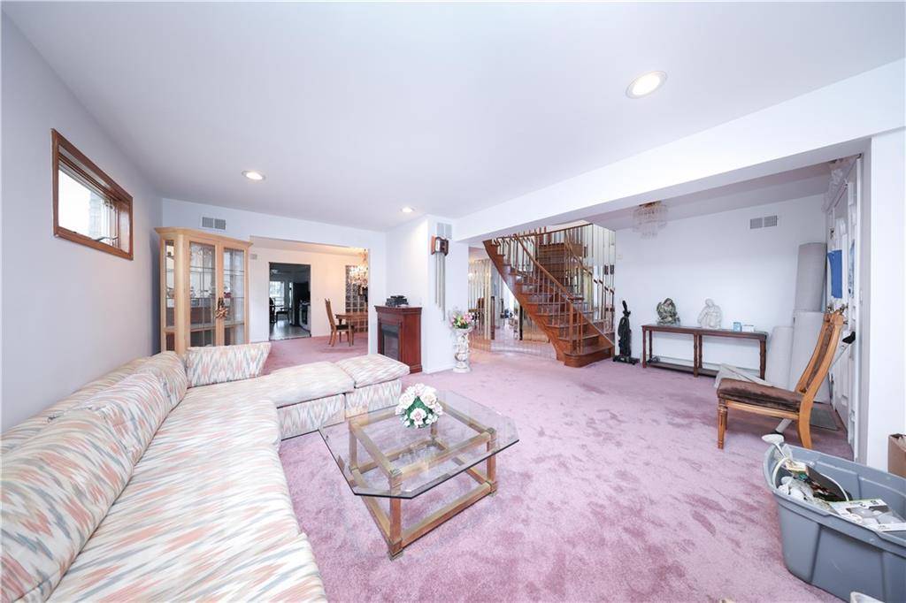 Staten  Island, NY 10314,57 Speedwell AVE