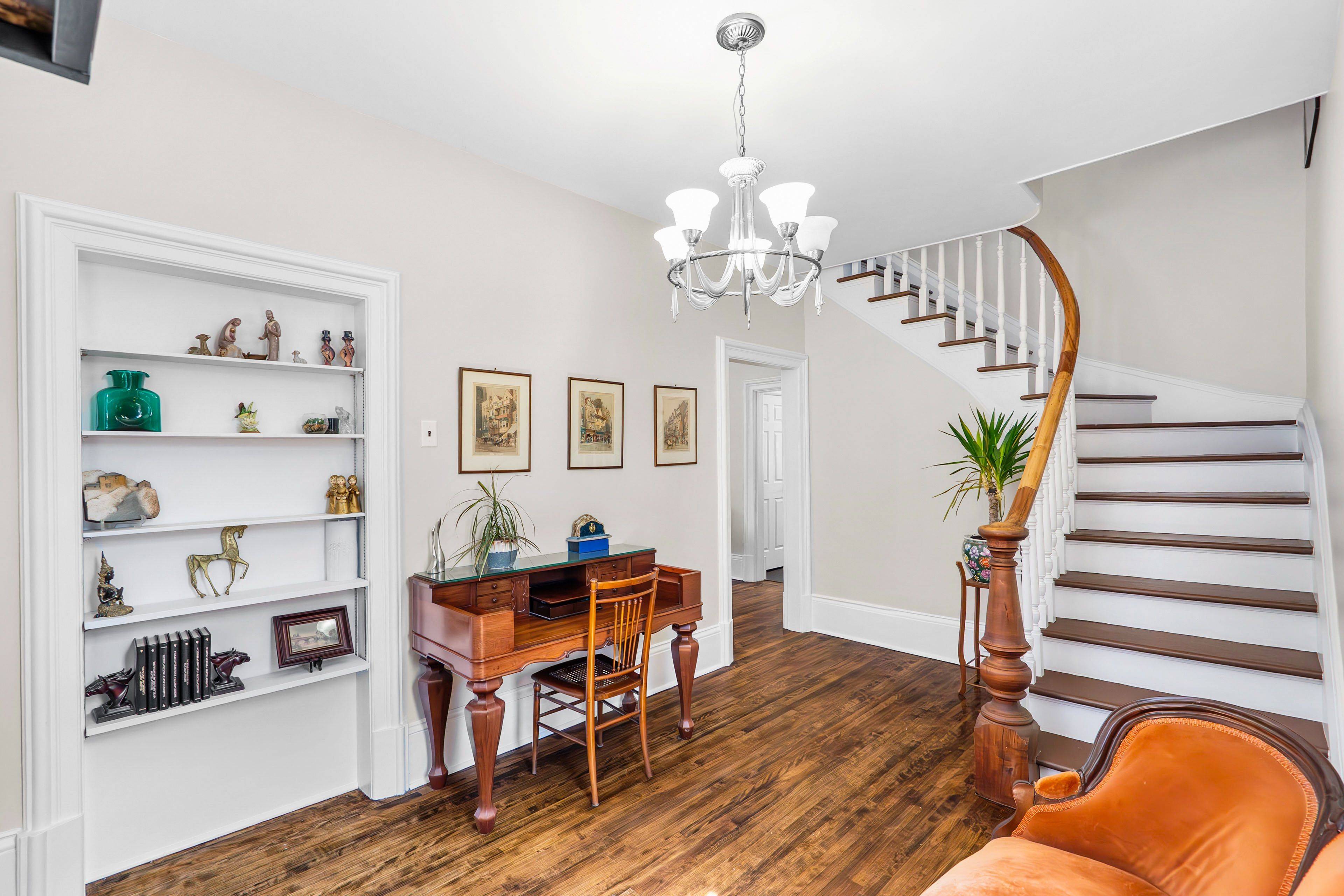 Arnprior, ON K7S 2P2,219 John ST N