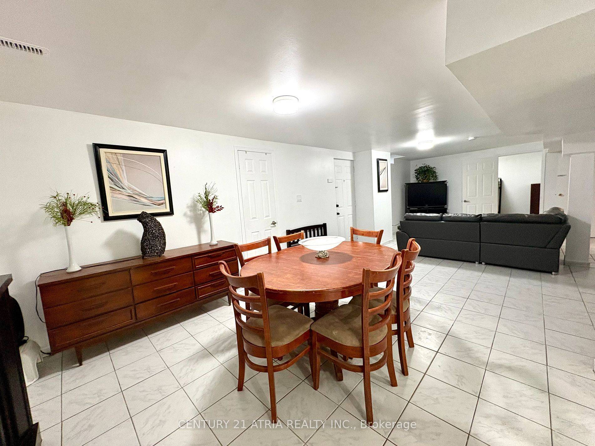 Pickering, ON L1V 5Z5,508 Lightfoot PL #Bsmt