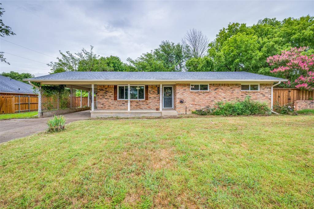 Lake Dallas, TX 75065,607 Cain Street