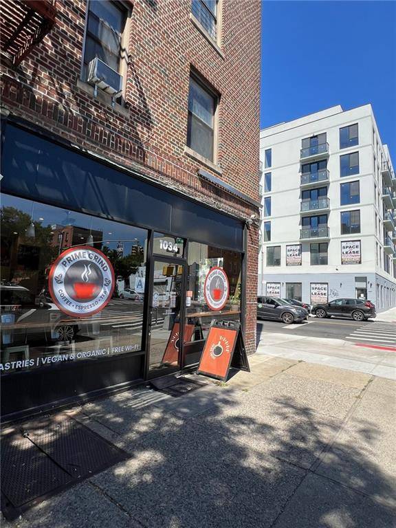 Brooklyn, NY 11226,243 Rogers AVE