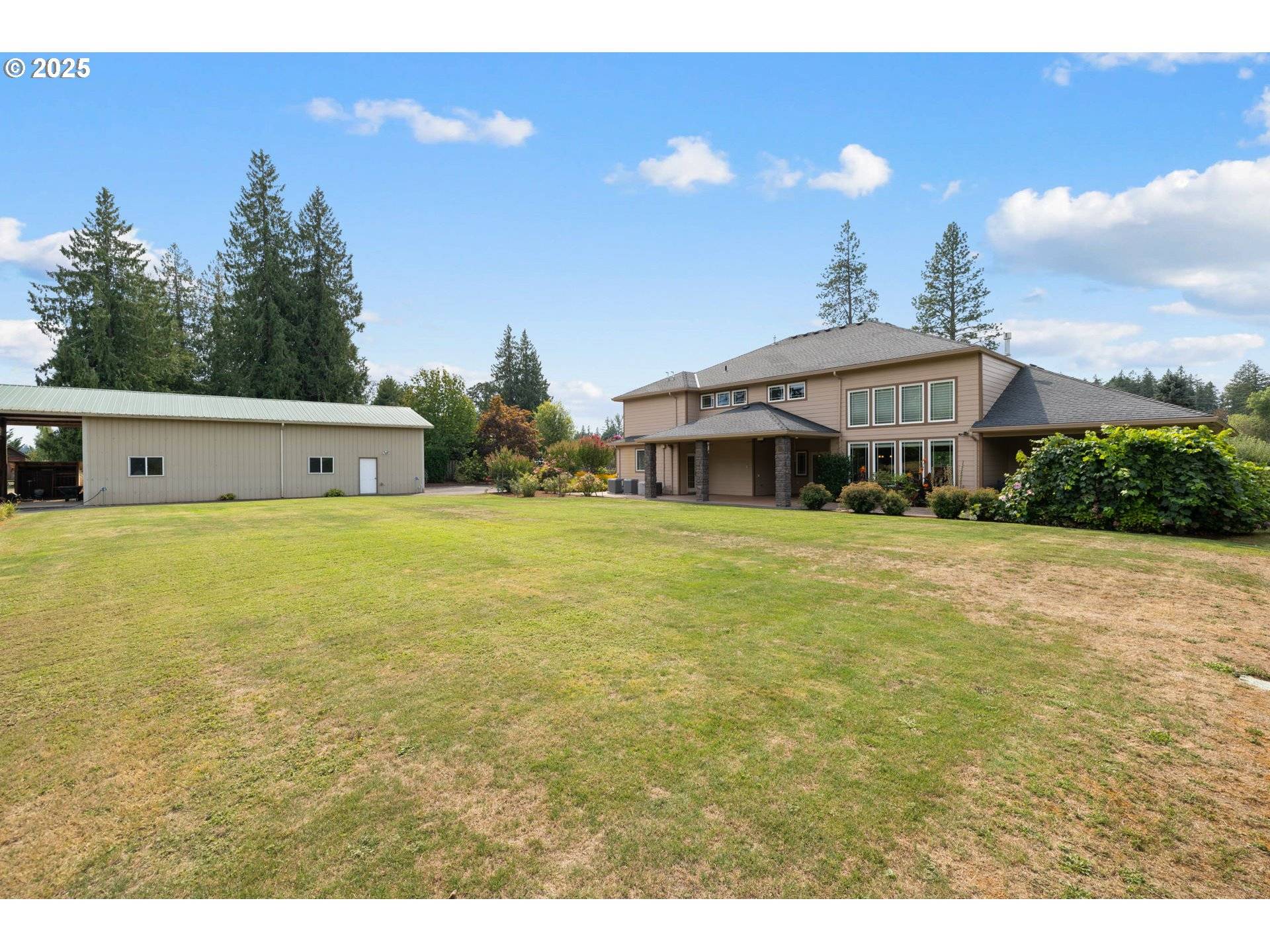 Mulino, OR 97042,26684 S FISH RD