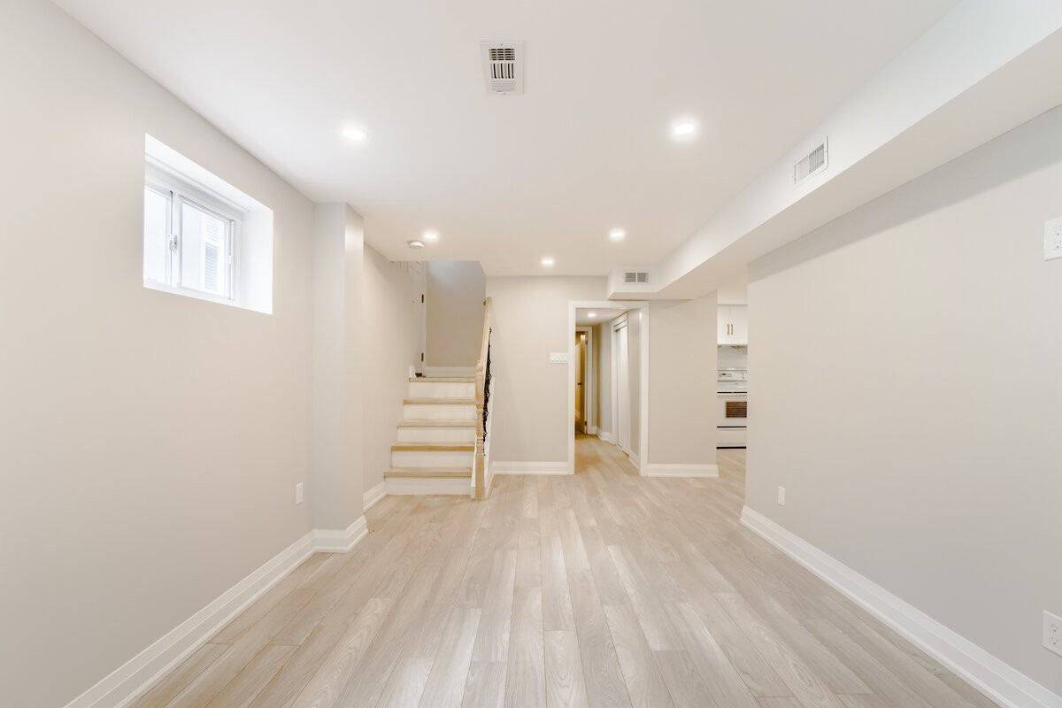Toronto W03, ON M6N 2J8,87 Cordella AVE #Basement
