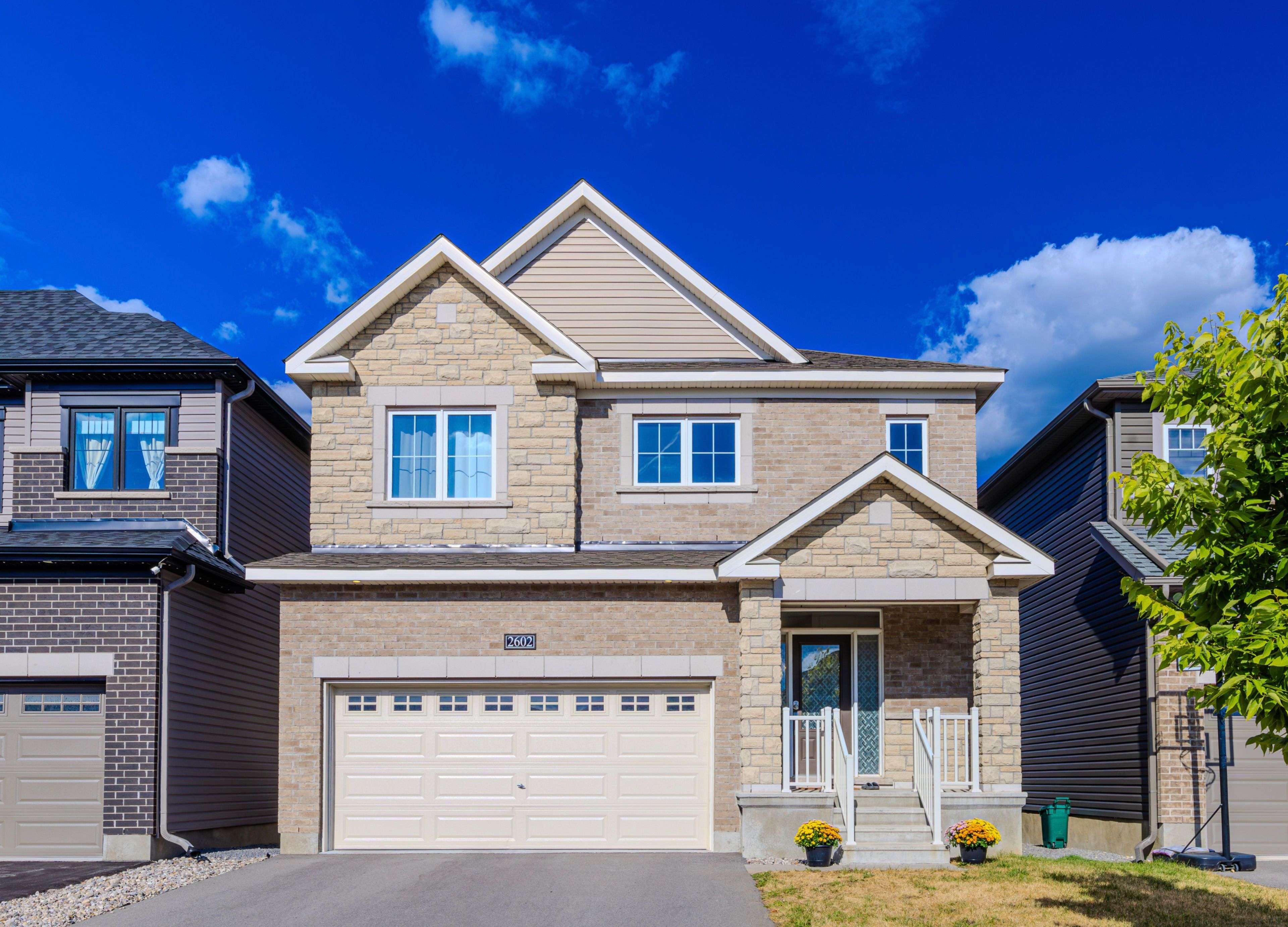 Barrhaven, ON K2J 6W2,2602 River Mist RD