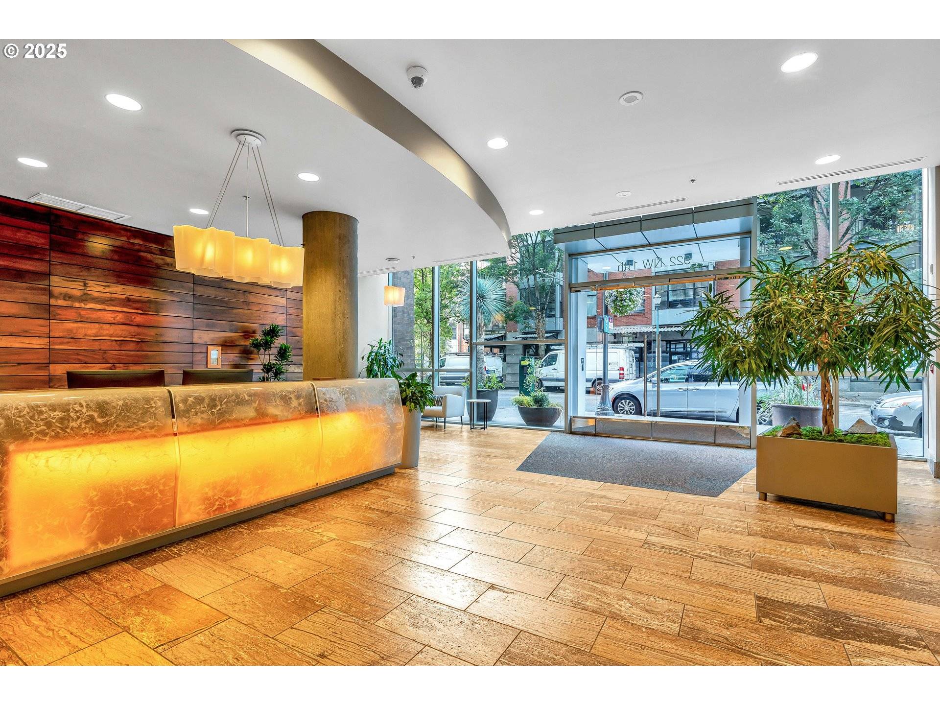 Portland, OR 97209,922 NW 11TH AVE #307