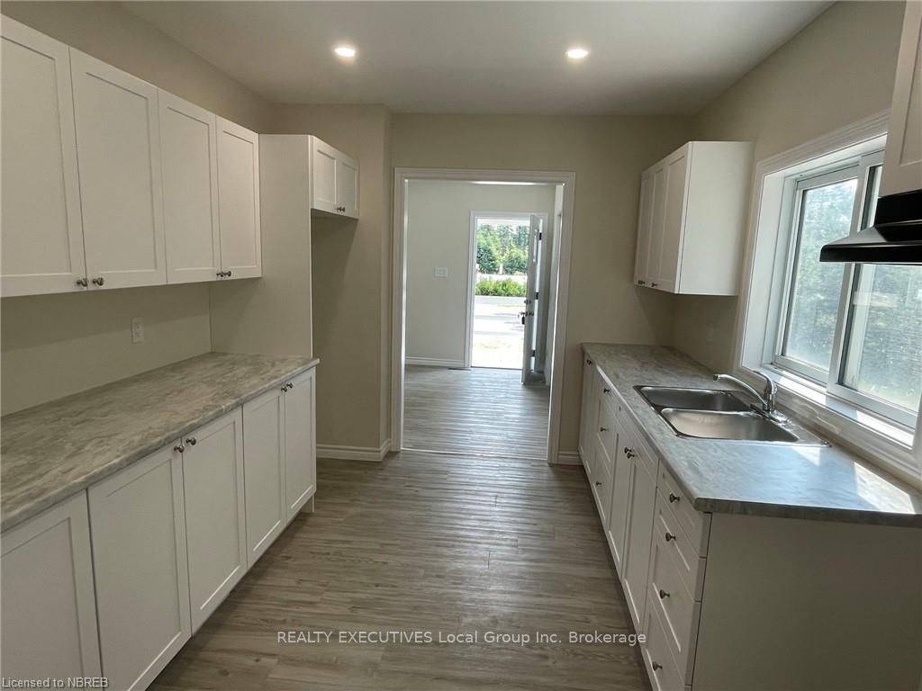 North Bay, ON P1B 8G3,4319 Highway 11 N/A N