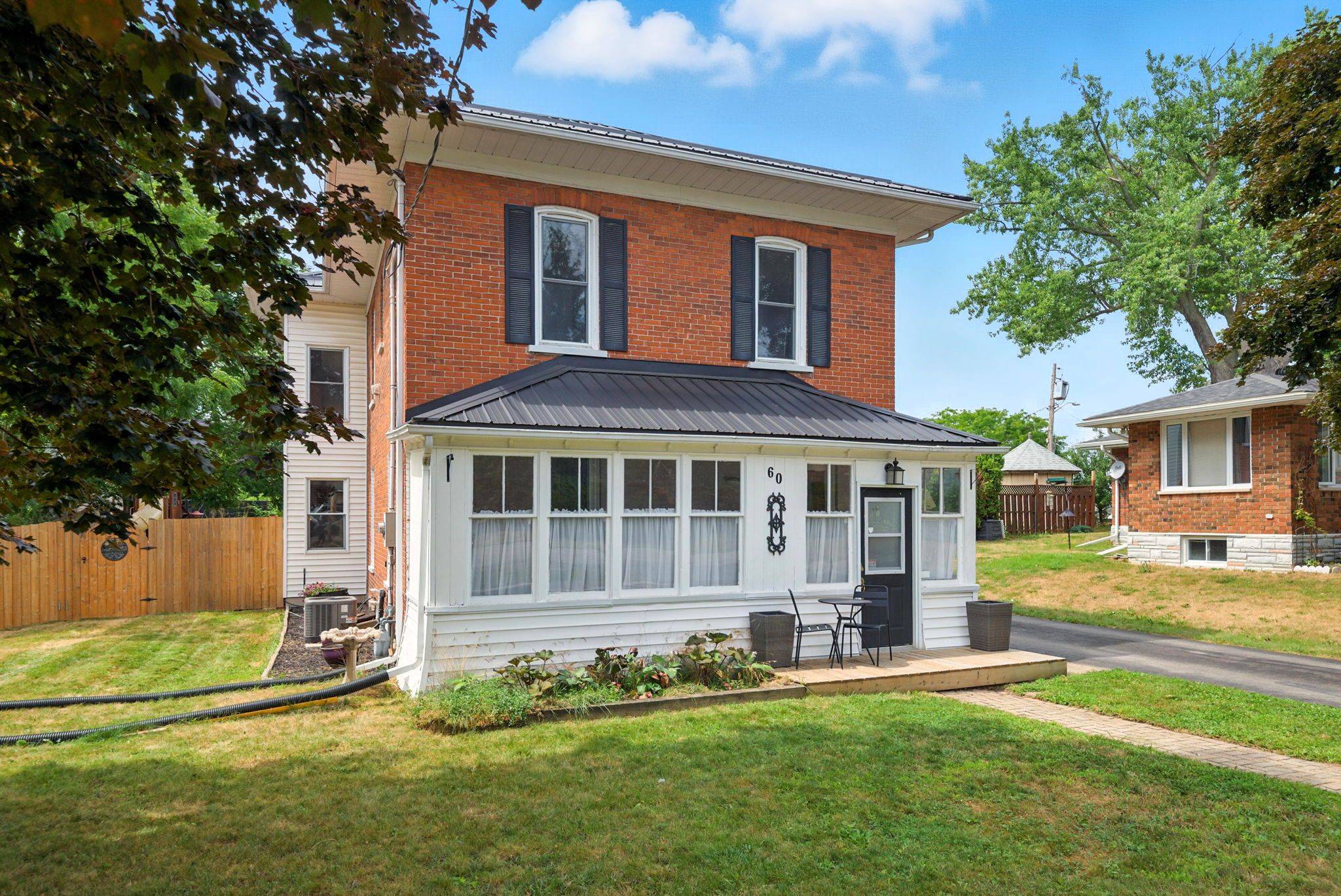 Trent Hills, ON K0L 1L0,60 Booth ST S