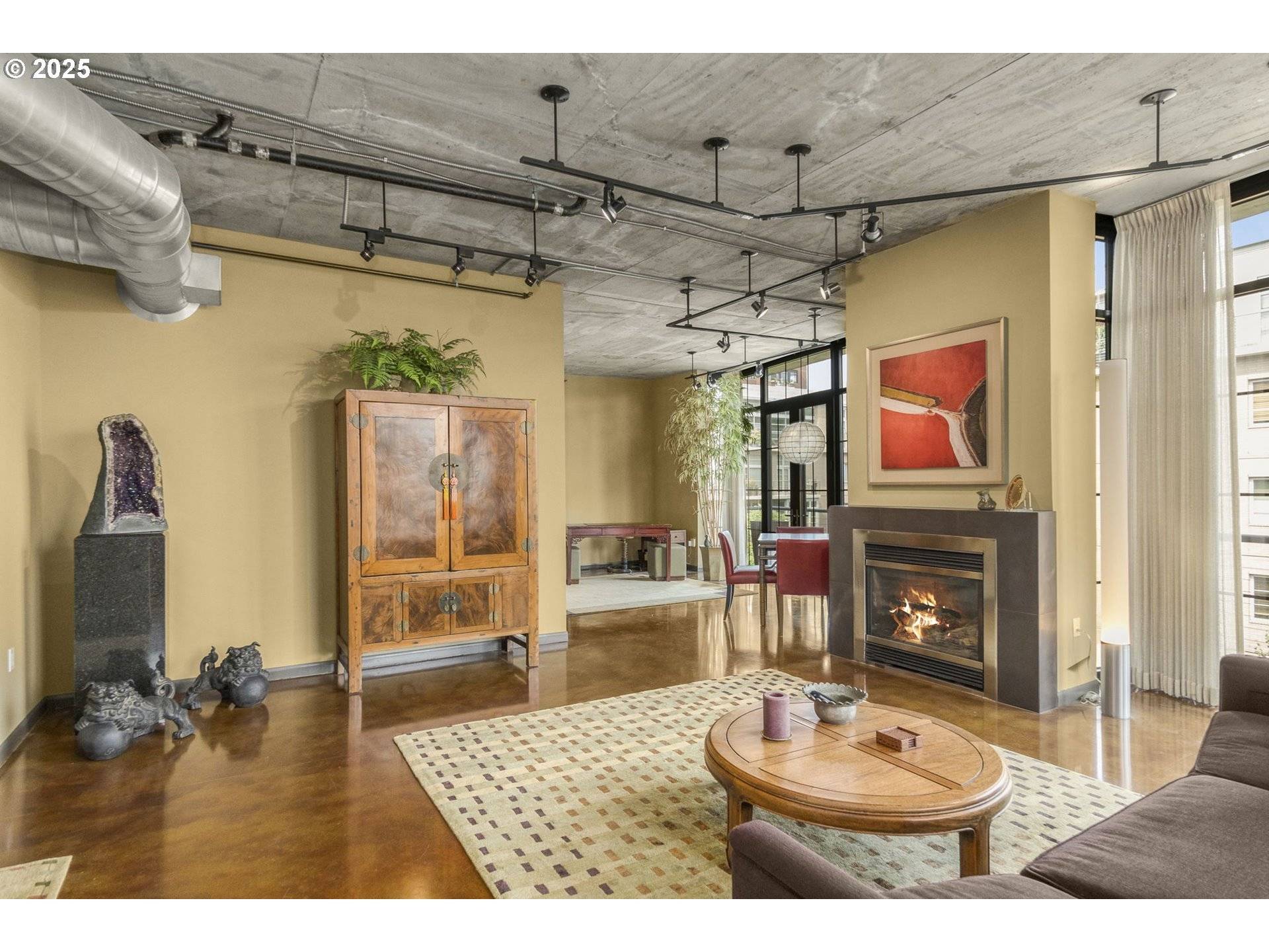 Portland, OR 97209,1030 NW 12TH AVE #434