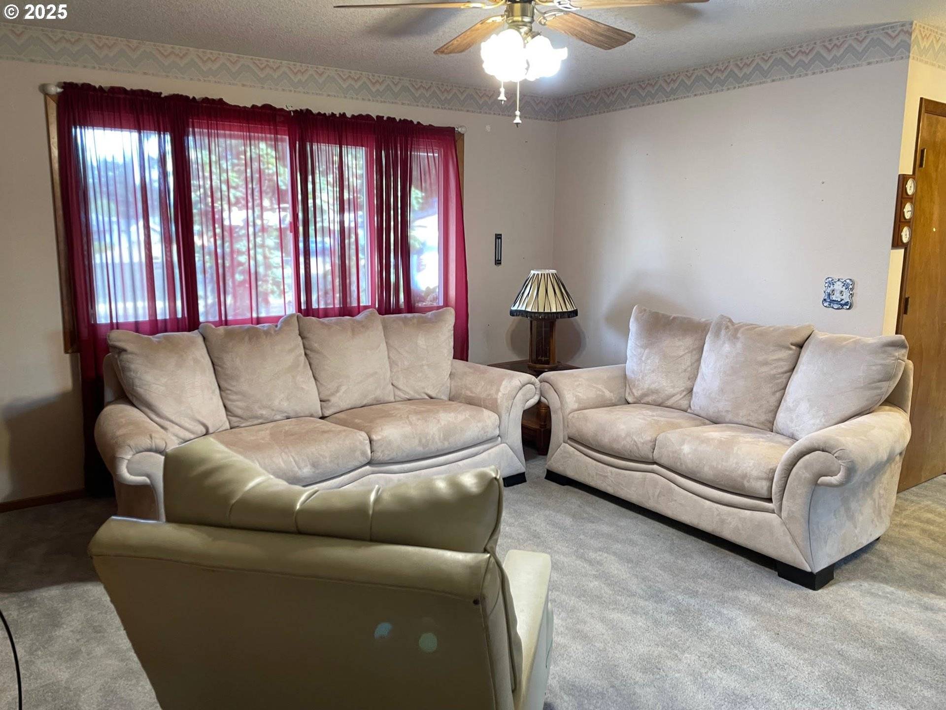 St Helens, OR 97051,35218 SYKES RD