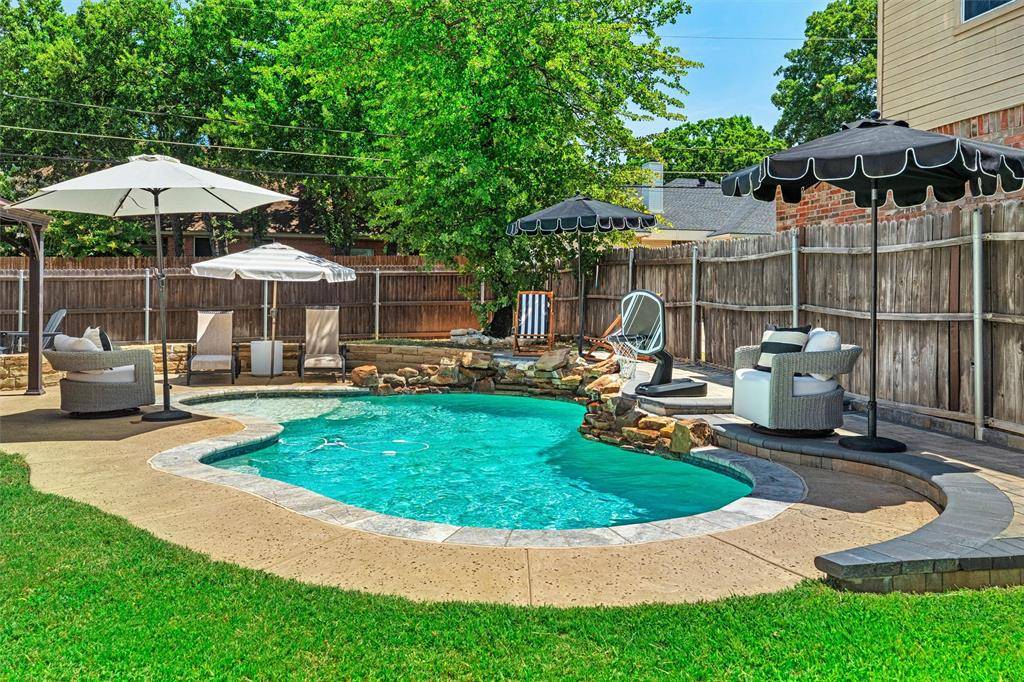 Arlington, TX 76017,5605 Chimney Rock Drive