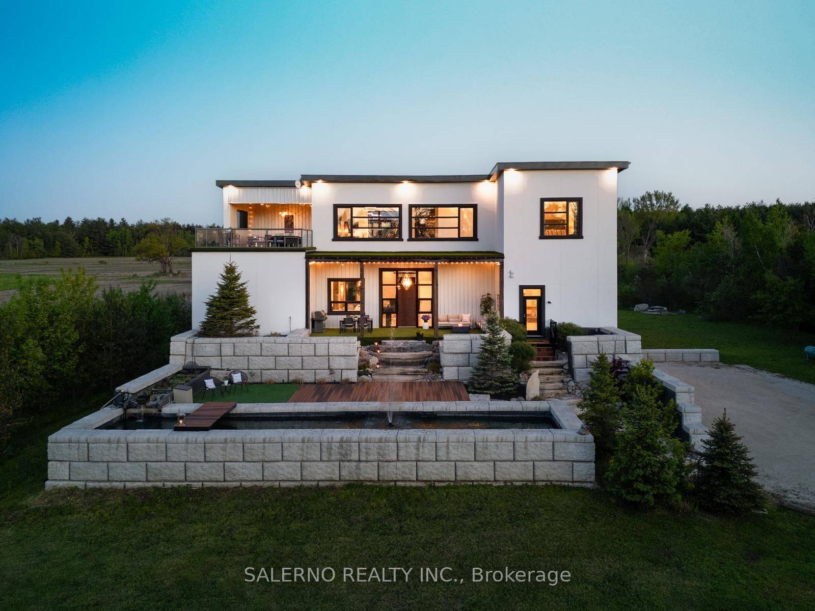 Clearview, ON L0M 1P0,6903 36/37 Nottawasaga Side Road E