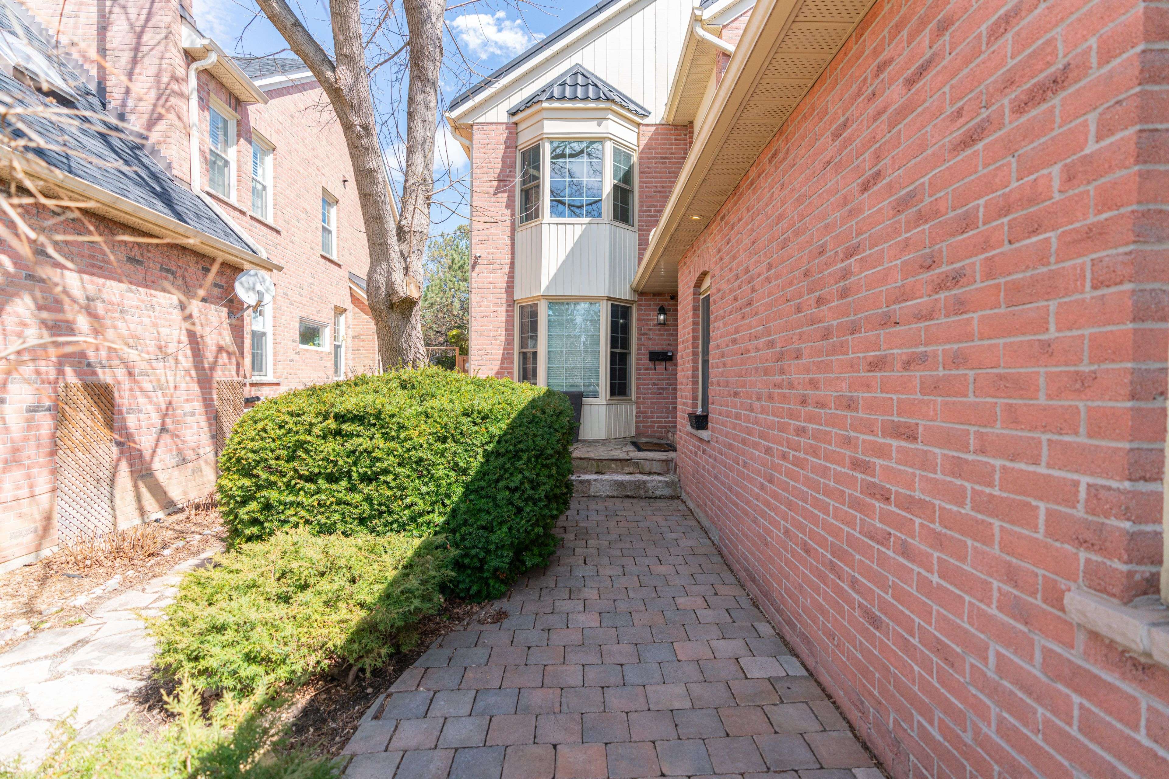 40 Woodmans Chart N/A, Markham, ON L3R 6K7