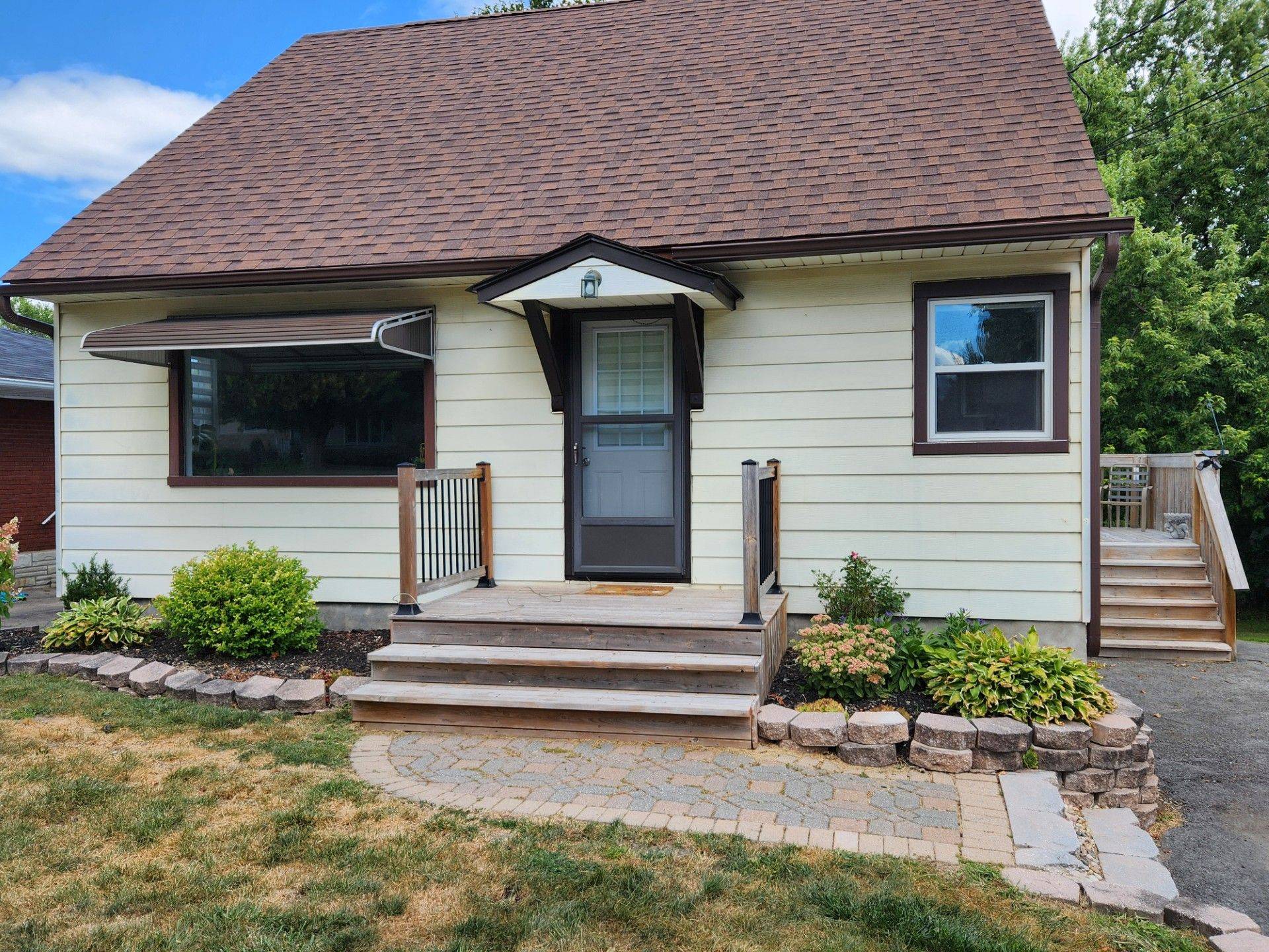 Mcnab/braeside, ON K7S 1R2,56 RIVER RD S