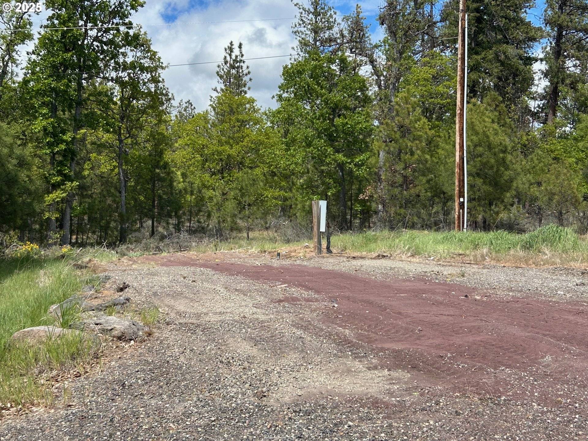 Goldendale, WA 98620,8 LUTZ PKWY