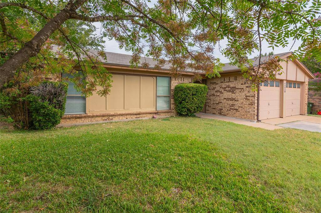 Watauga, TX 76148,6405 Kary Lynn Drive N