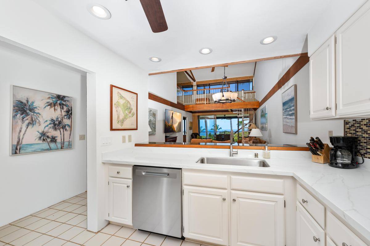 Kailua-kona, HI 96740,78-6920 ALII DR #321