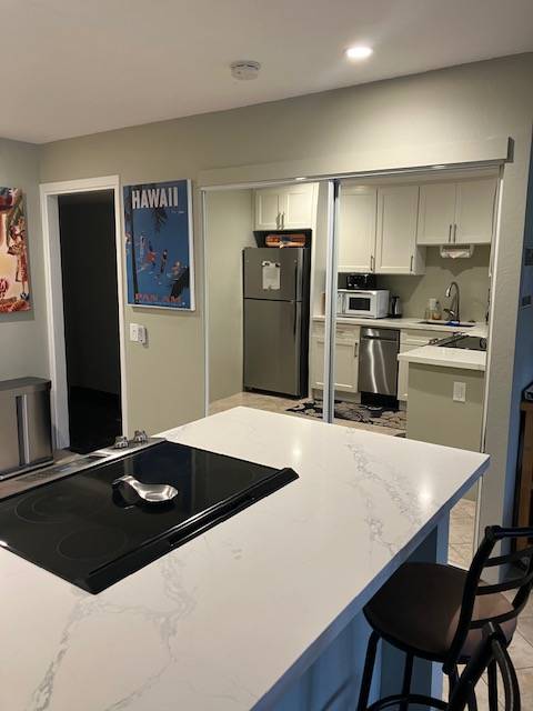 Kailua-kona, HI 96740,75-5865 WALUA RD #C320