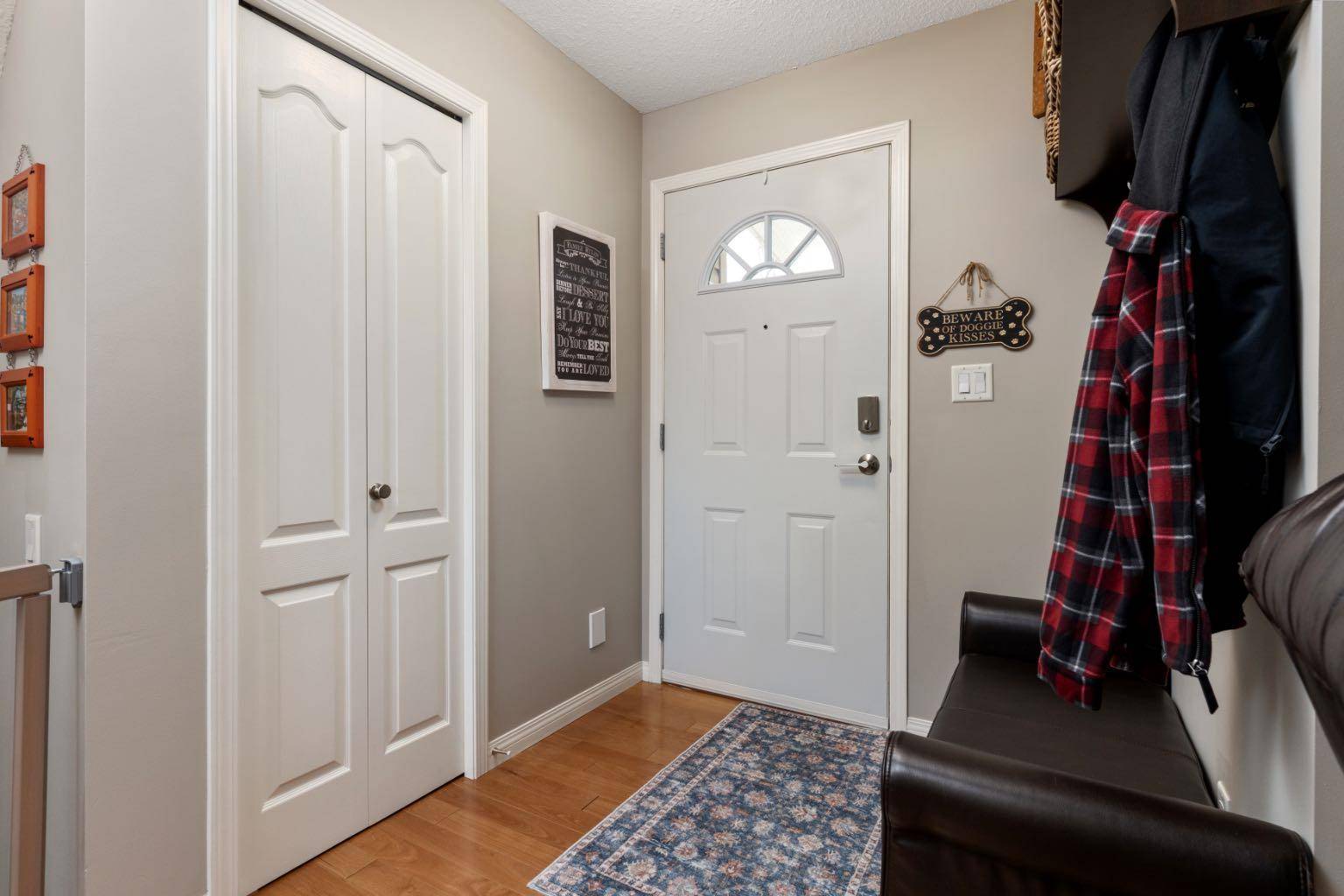 Holden, AB T0B 2C0,5104 51 AVE