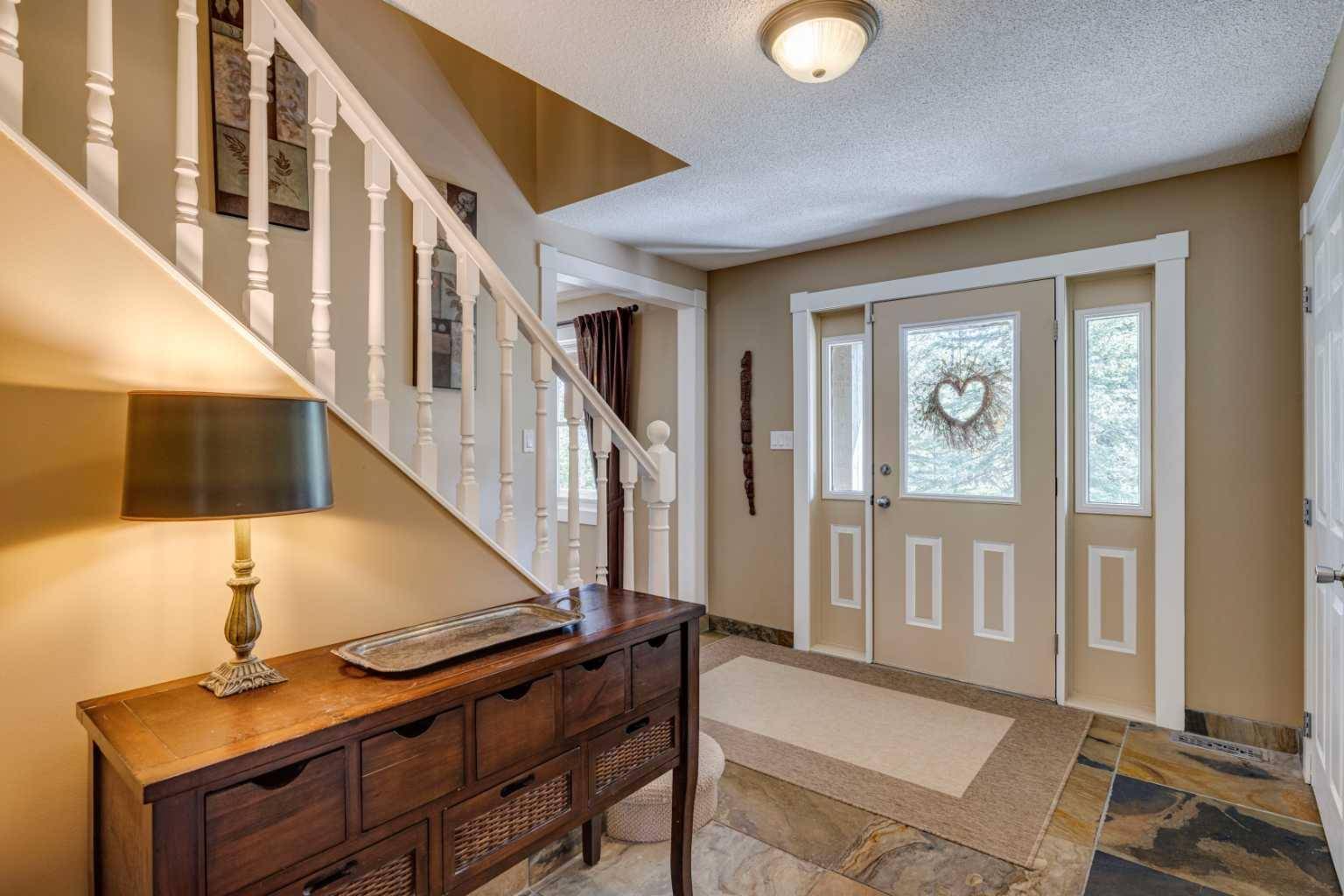 Bragg Creek, AB T0L 0K0,35 Elk Valley CT