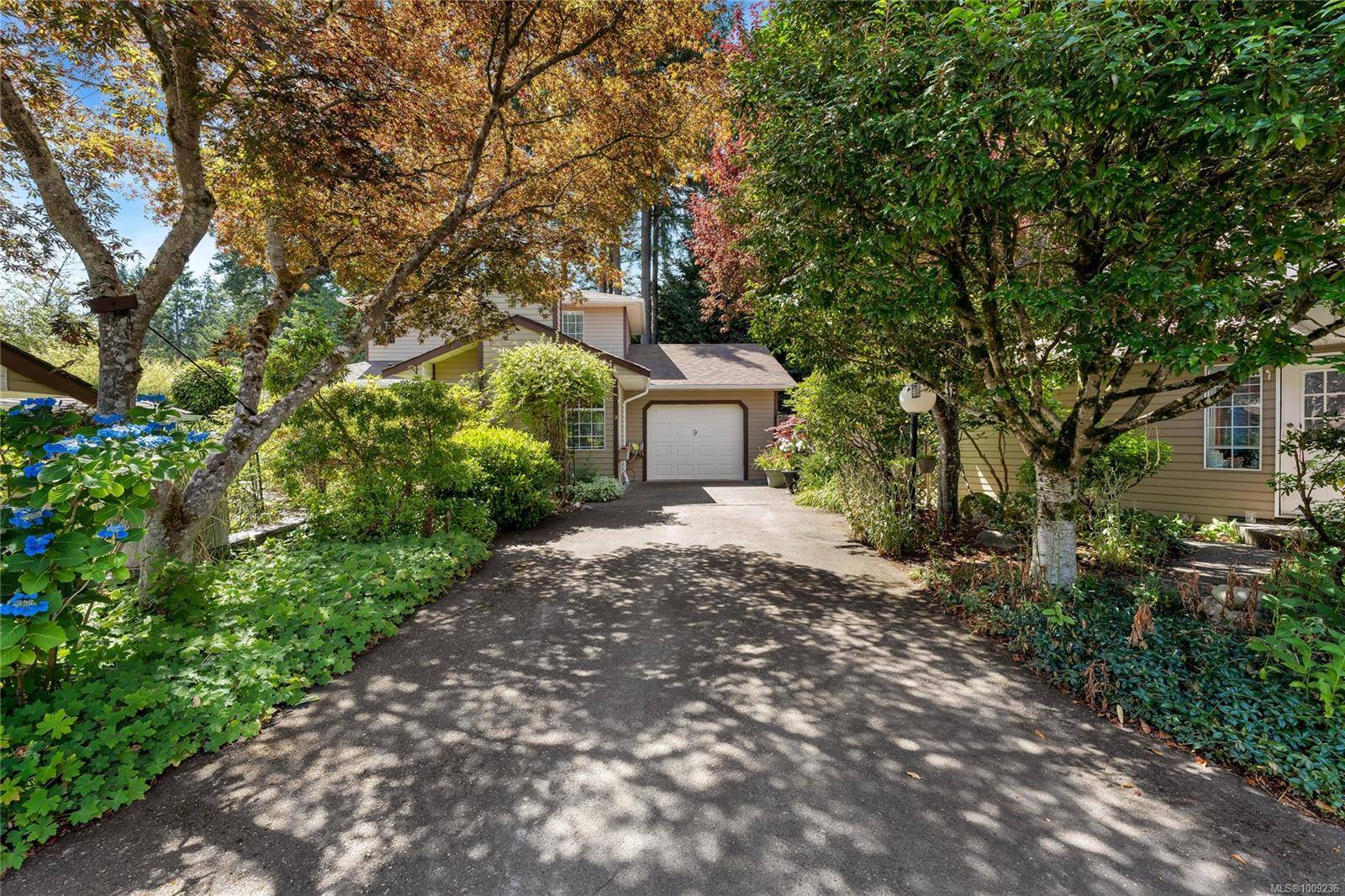 Salt Spring, BC V8K 2V1,124 Valhalla Rd #9