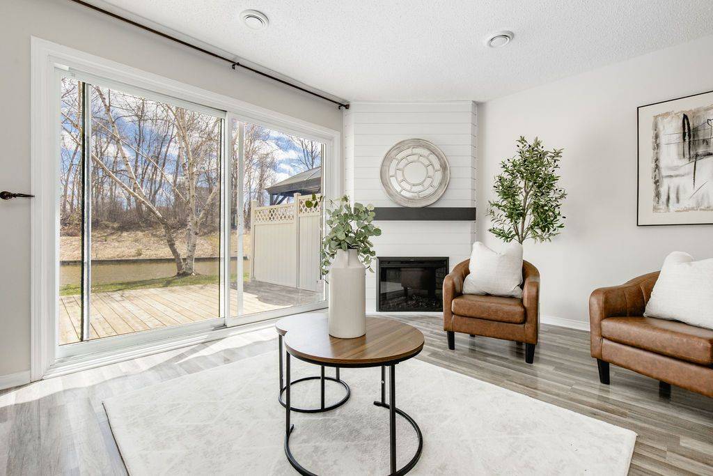 Ramara, ON L0K 1B0,11 Laguna Pkwy #41