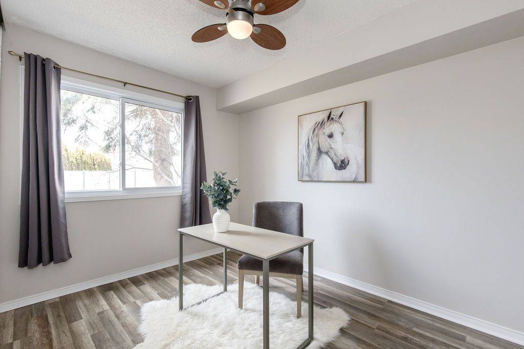 Ramara, ON L0K 1B0,11 Laguna Pkwy #41