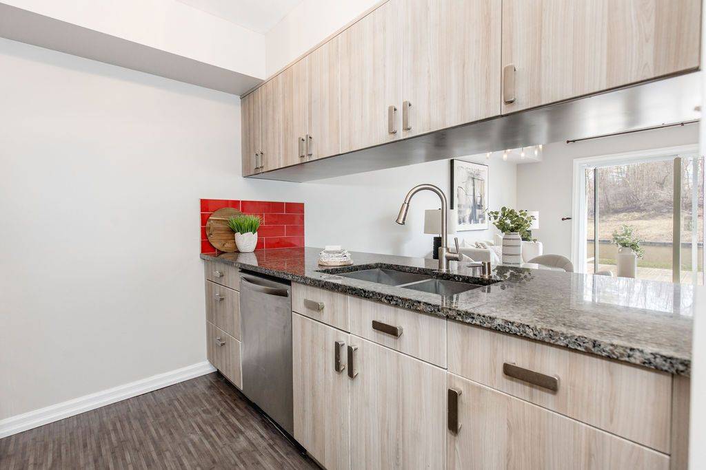 Ramara, ON L0K 1B0,11 Laguna Pkwy #41