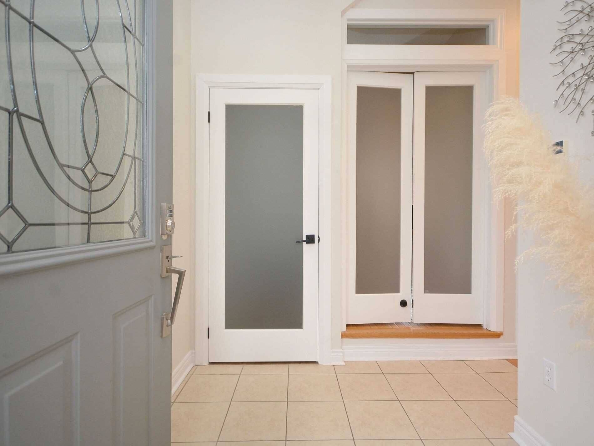 Mississauga, ON L5M 7E6,5679 Longboat AVE