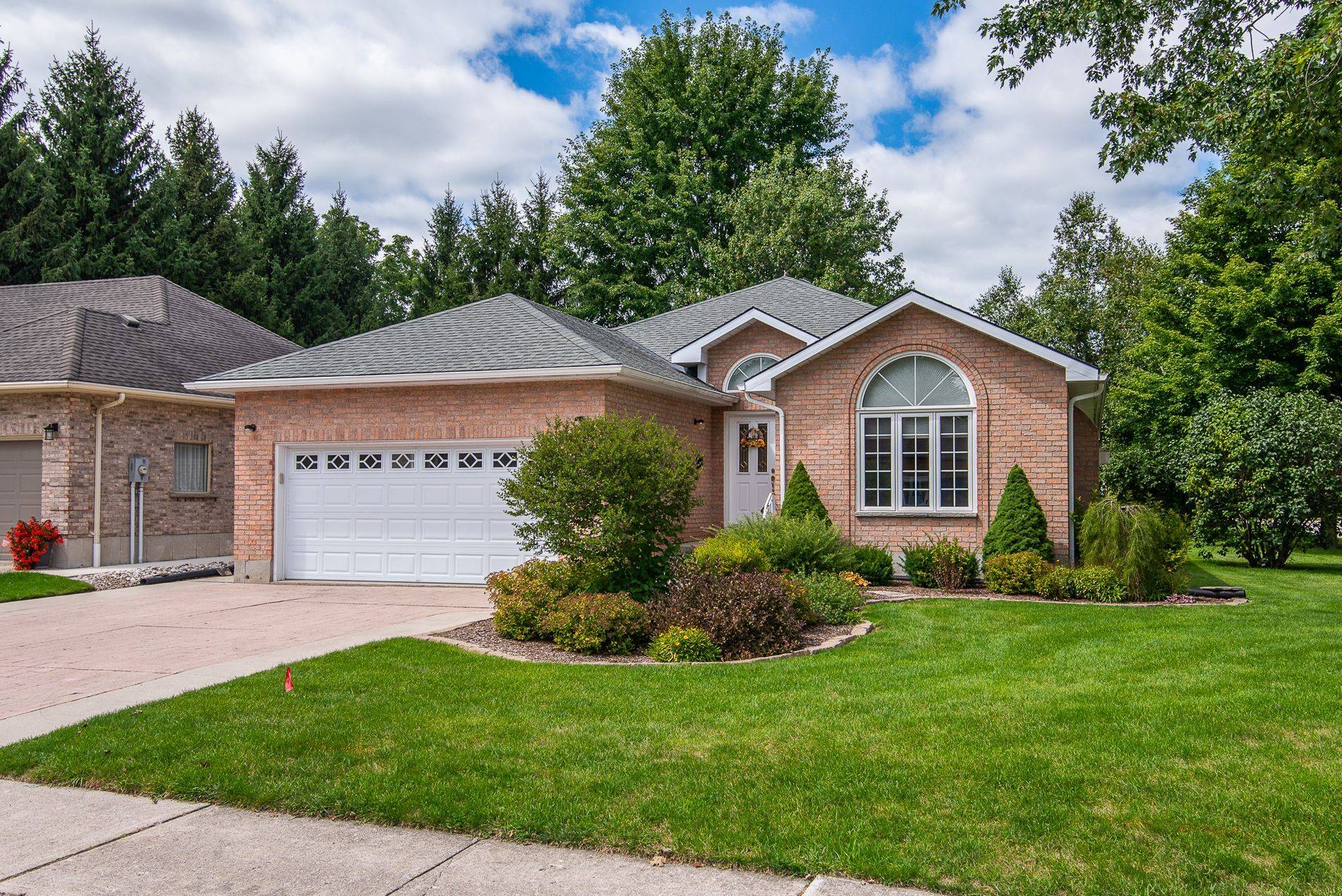 61 Church ST, Huron East, ON N0K 1W0