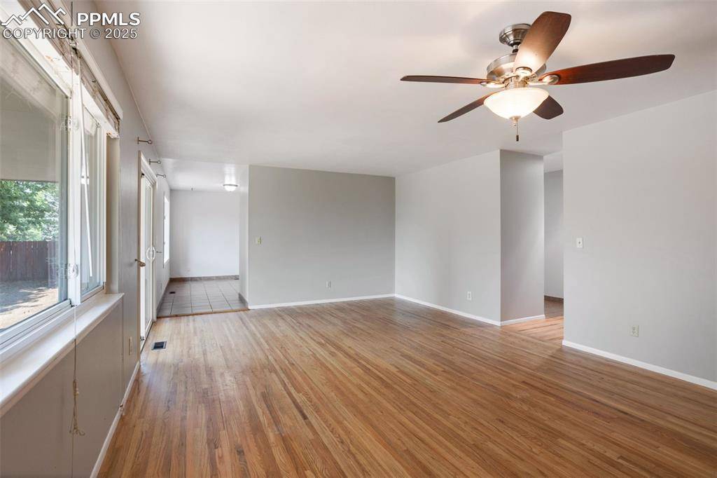 Colorado Springs, CO 80907,1319 Acacia DR