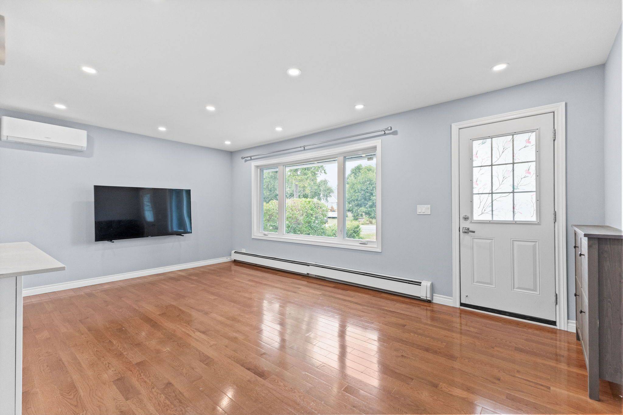 Cityview - Parkwoods Hills - Rideau Shore, ON K2E 6S1,10 Argue DR