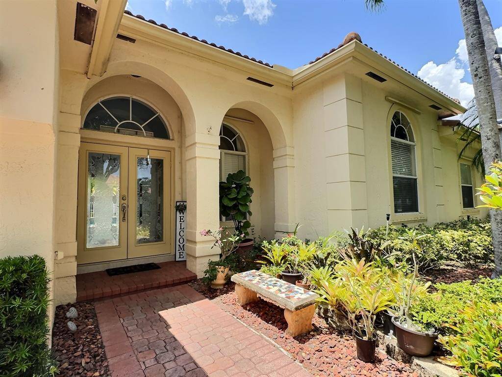 Coral Springs, FL 33076,10370 NW 52nd St