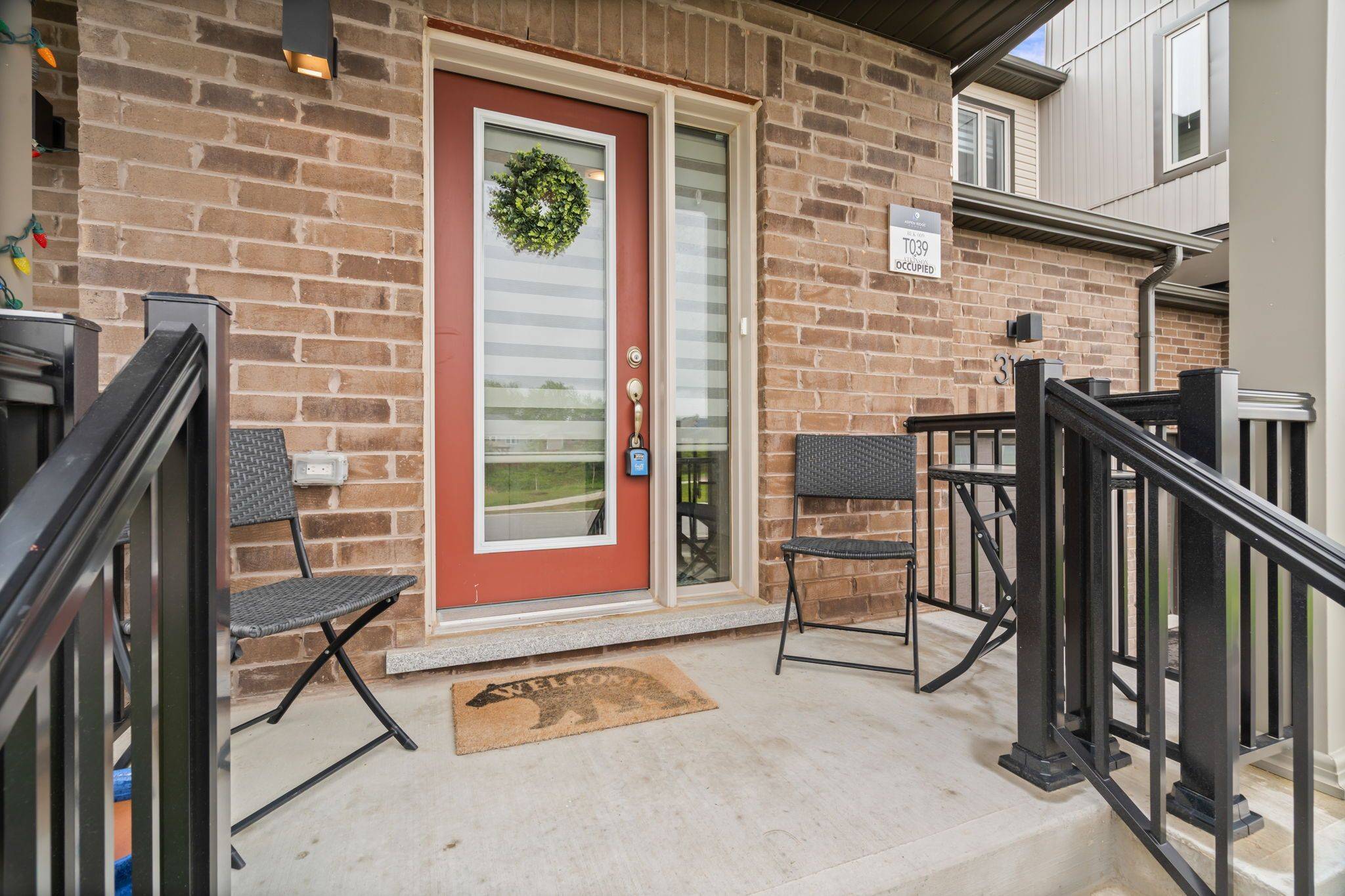 Clearview, ON L0M 1S0,319 ATKINSON ST