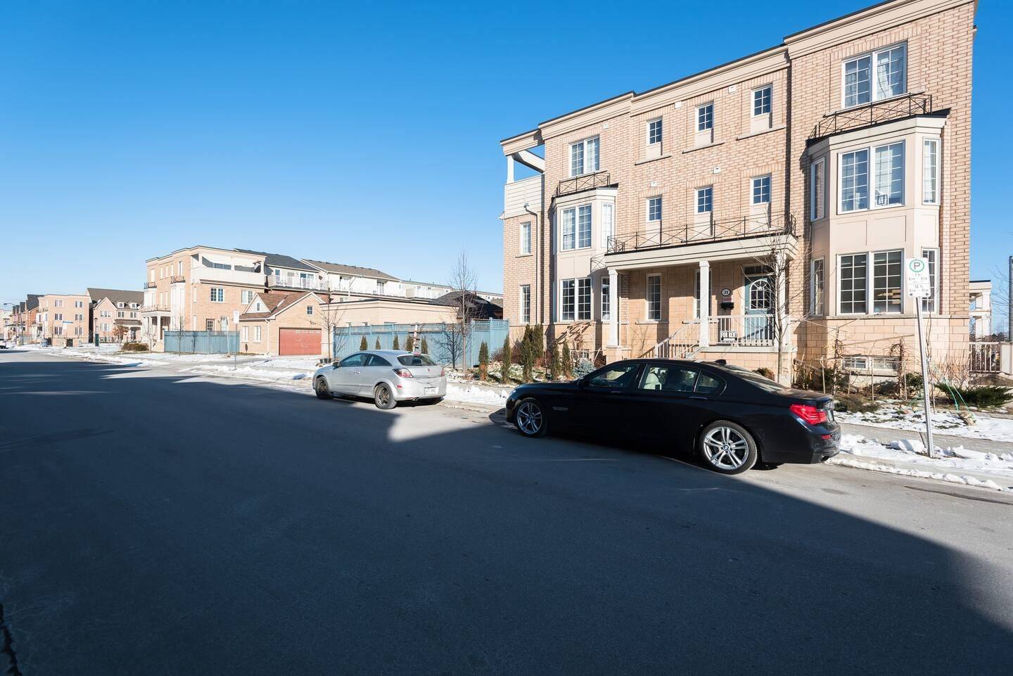 Toronto W05, ON M3J 0E6,31 Leitch AVE