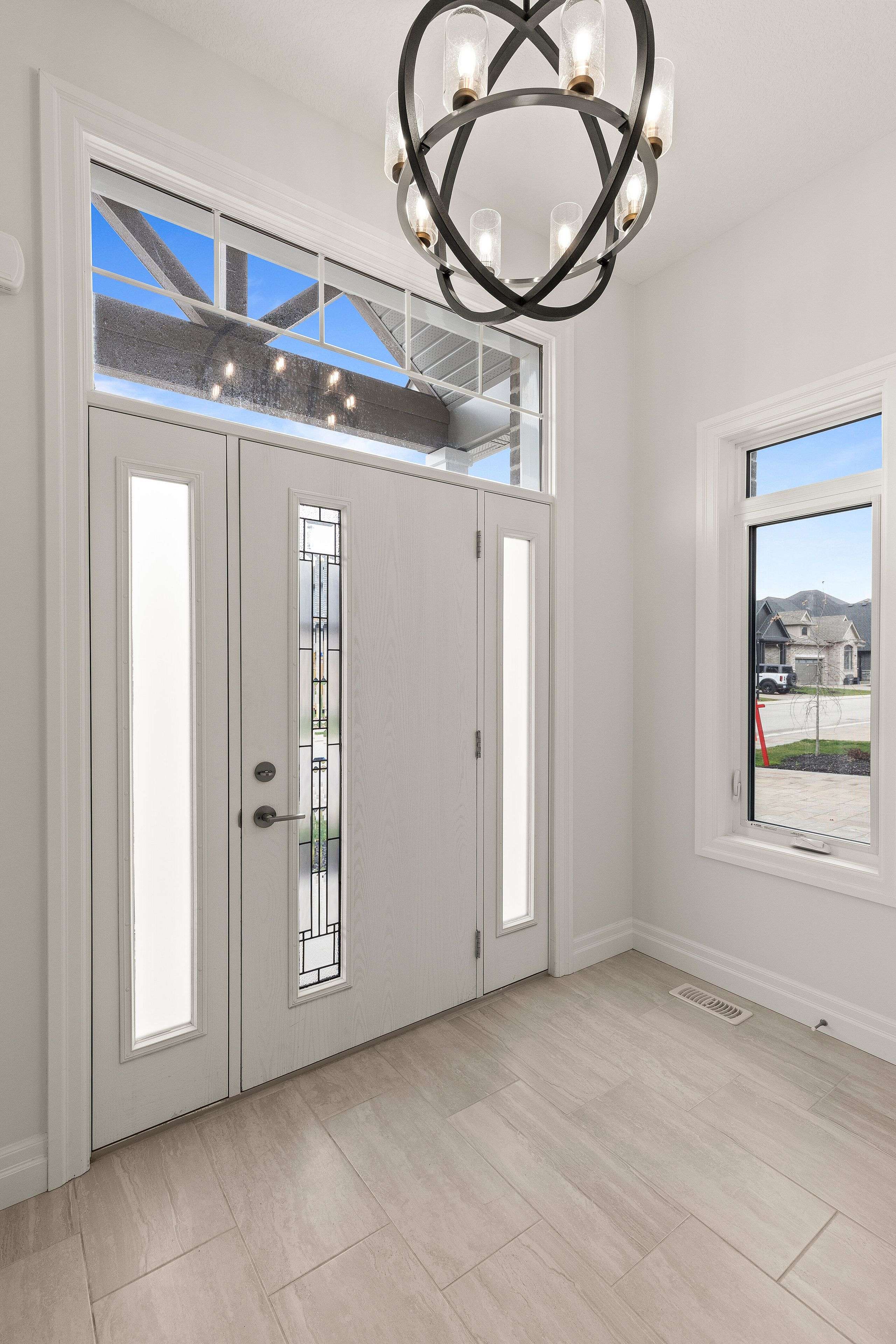 London North, ON N6G 0T3,1061 Eagletrace DR #3