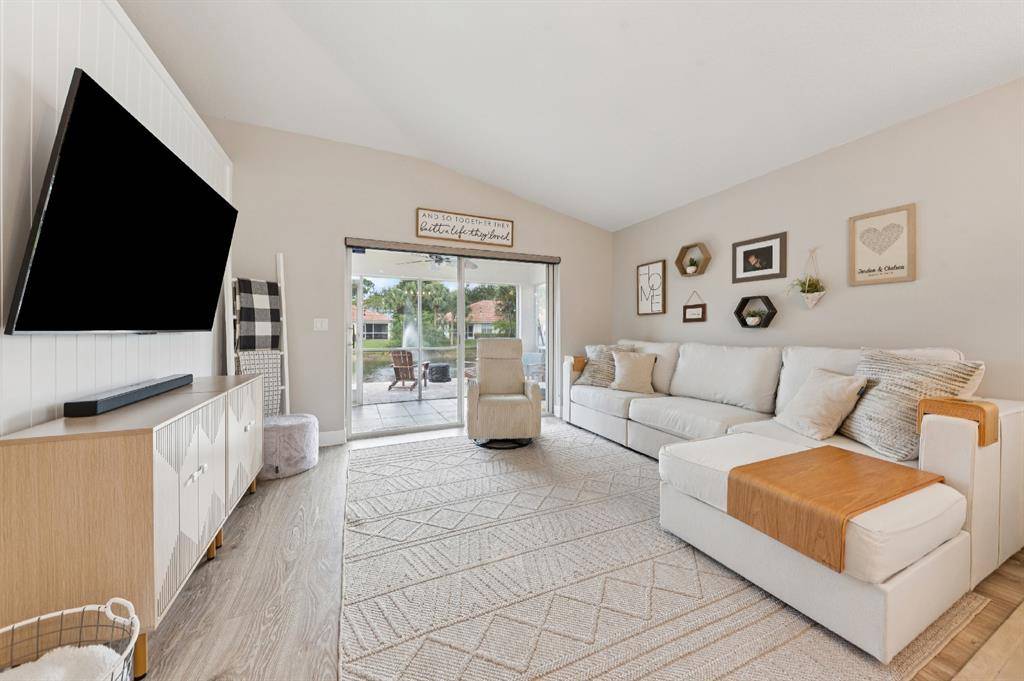 Delray Beach, FL 33484,5076 N La Sedona Cir