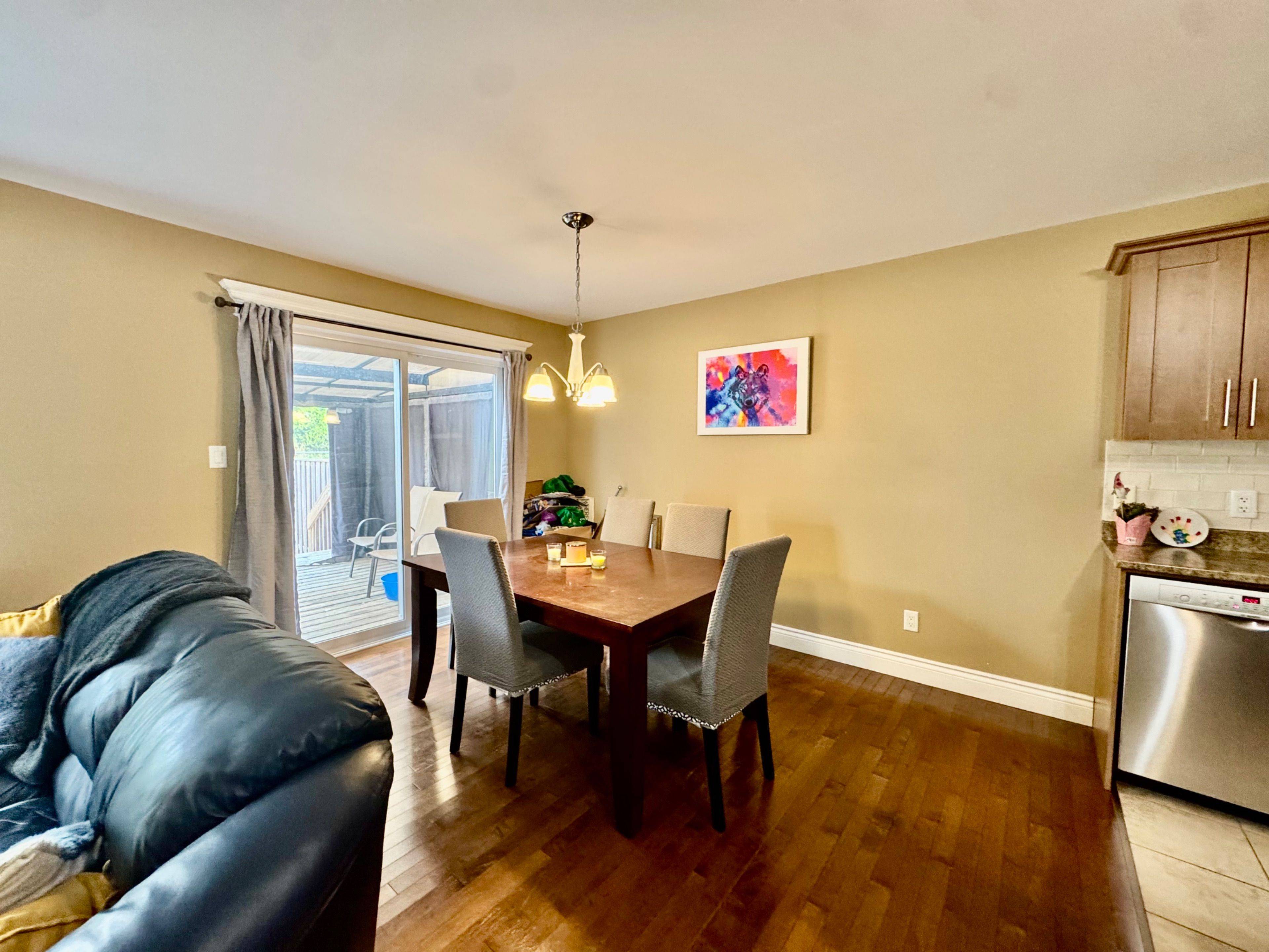 Petawawa, ON K8H 0C1,25 Winston AVE