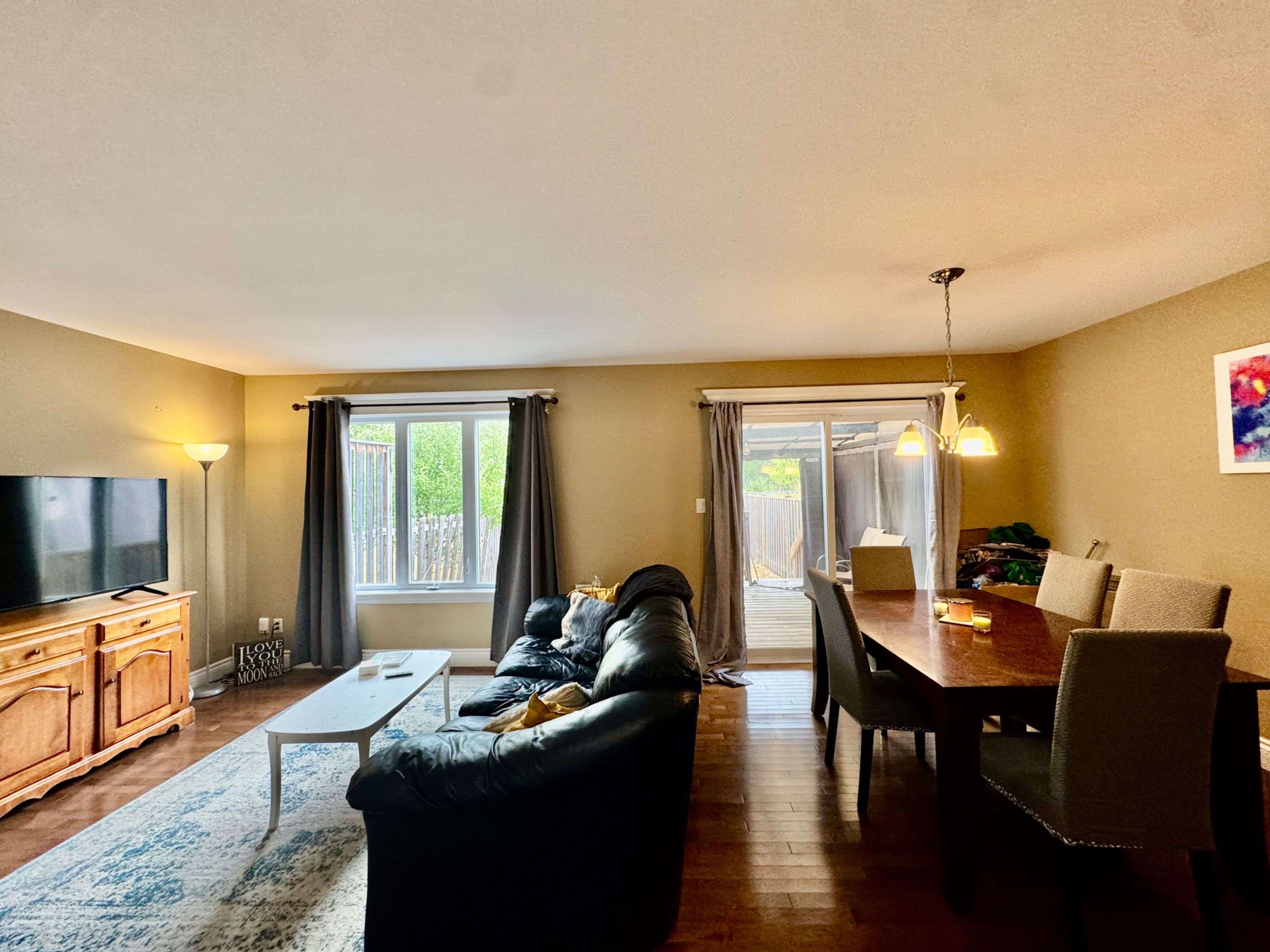 Petawawa, ON K8H 0C1,25 Winston AVE