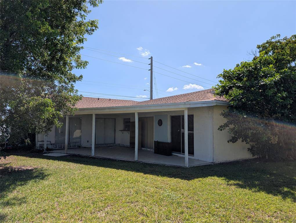 Tamarac, FL 33321,6606 NW 95th Ave