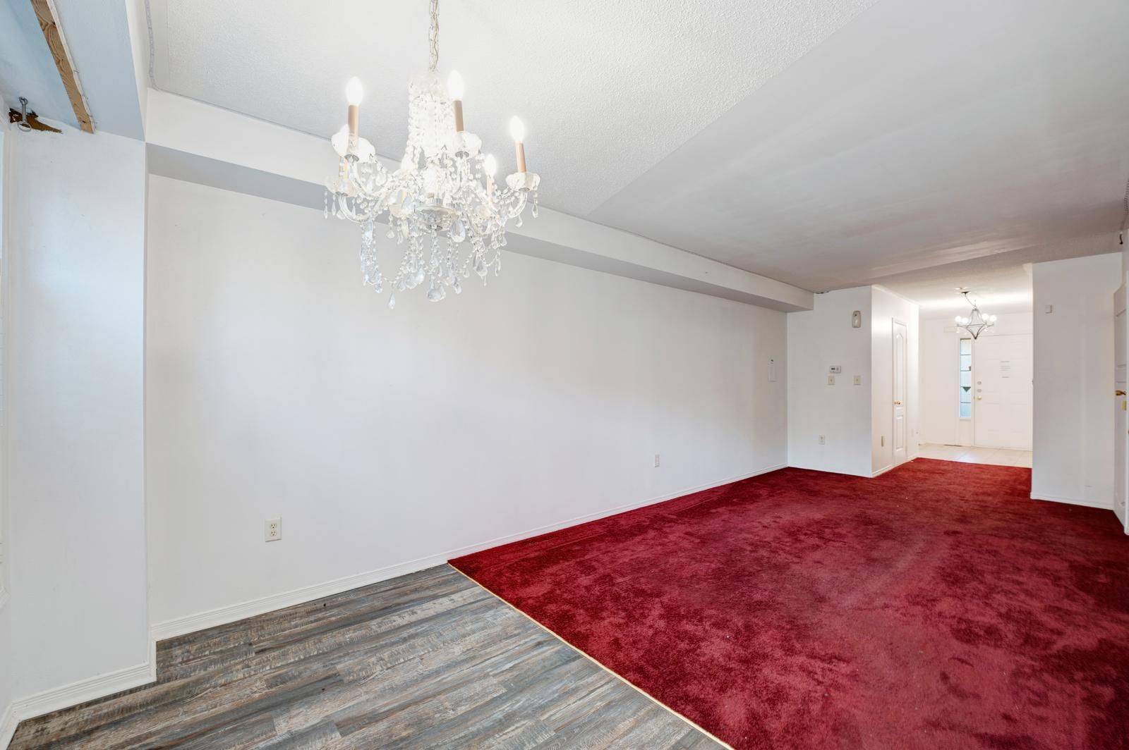 Toronto W10, ON M9W 7E7,73 Mare CRES