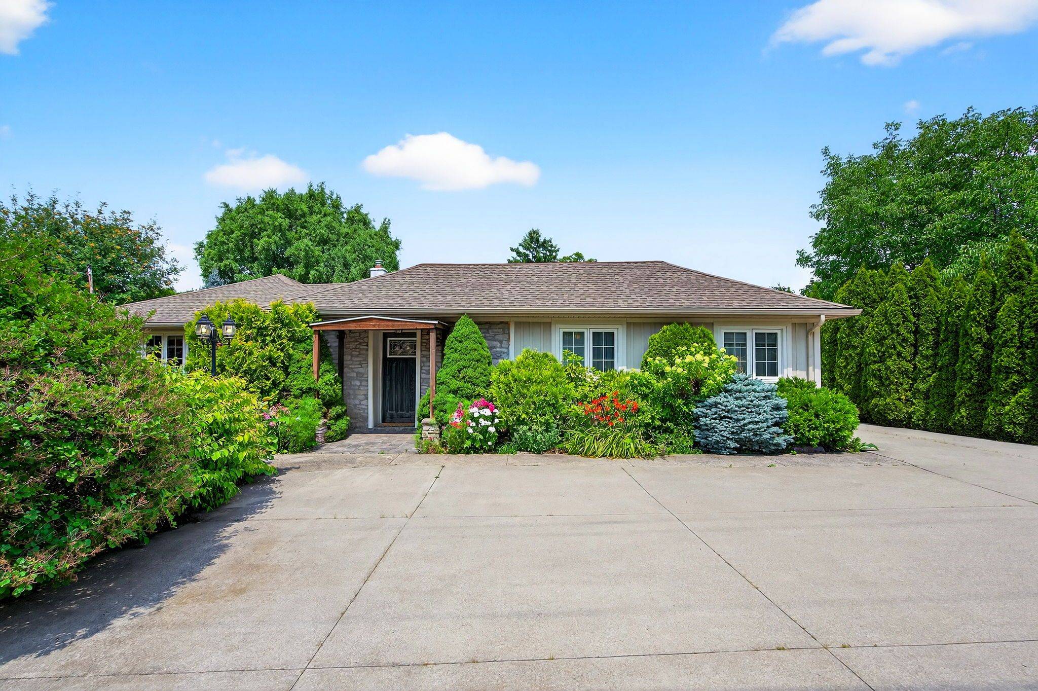 Niagara-on-the-lake, ON L0S 1J0,1786 York RD